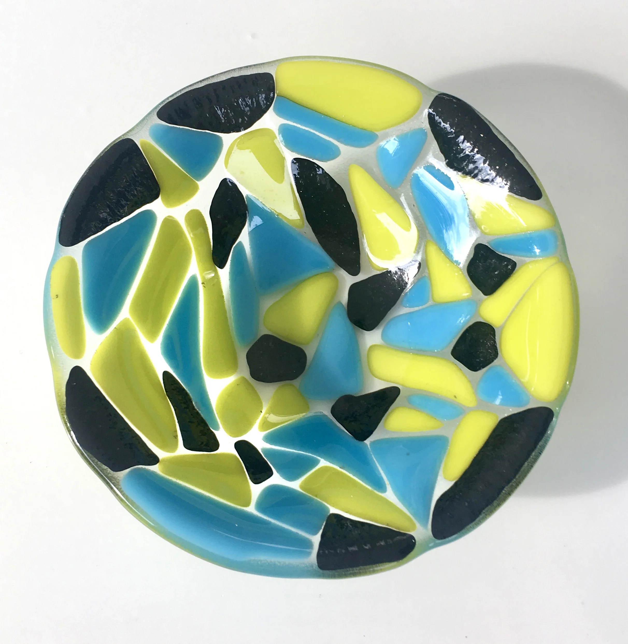 Small bowl in green, blue and black