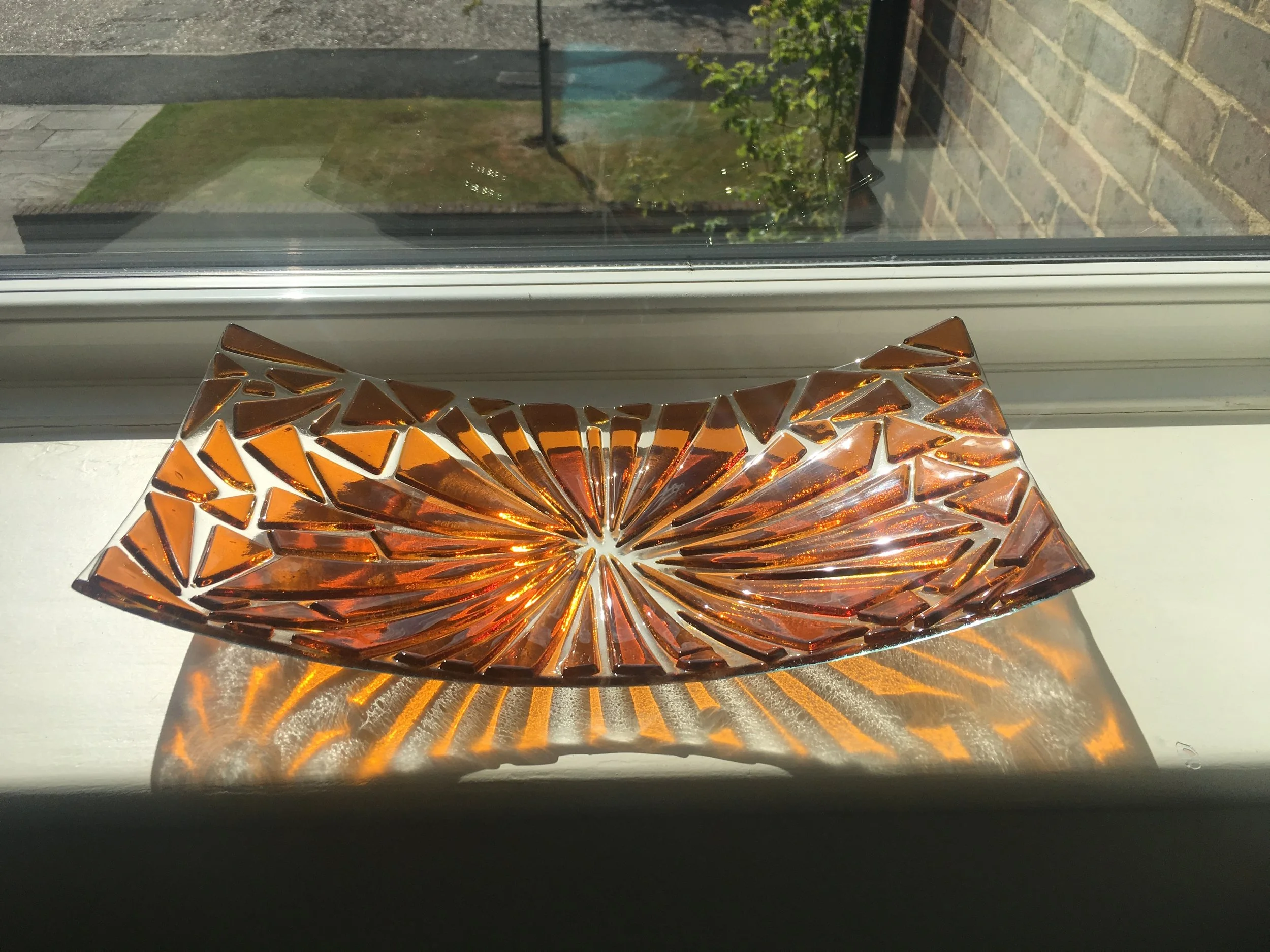 Shattered curved dish in Dark Amber