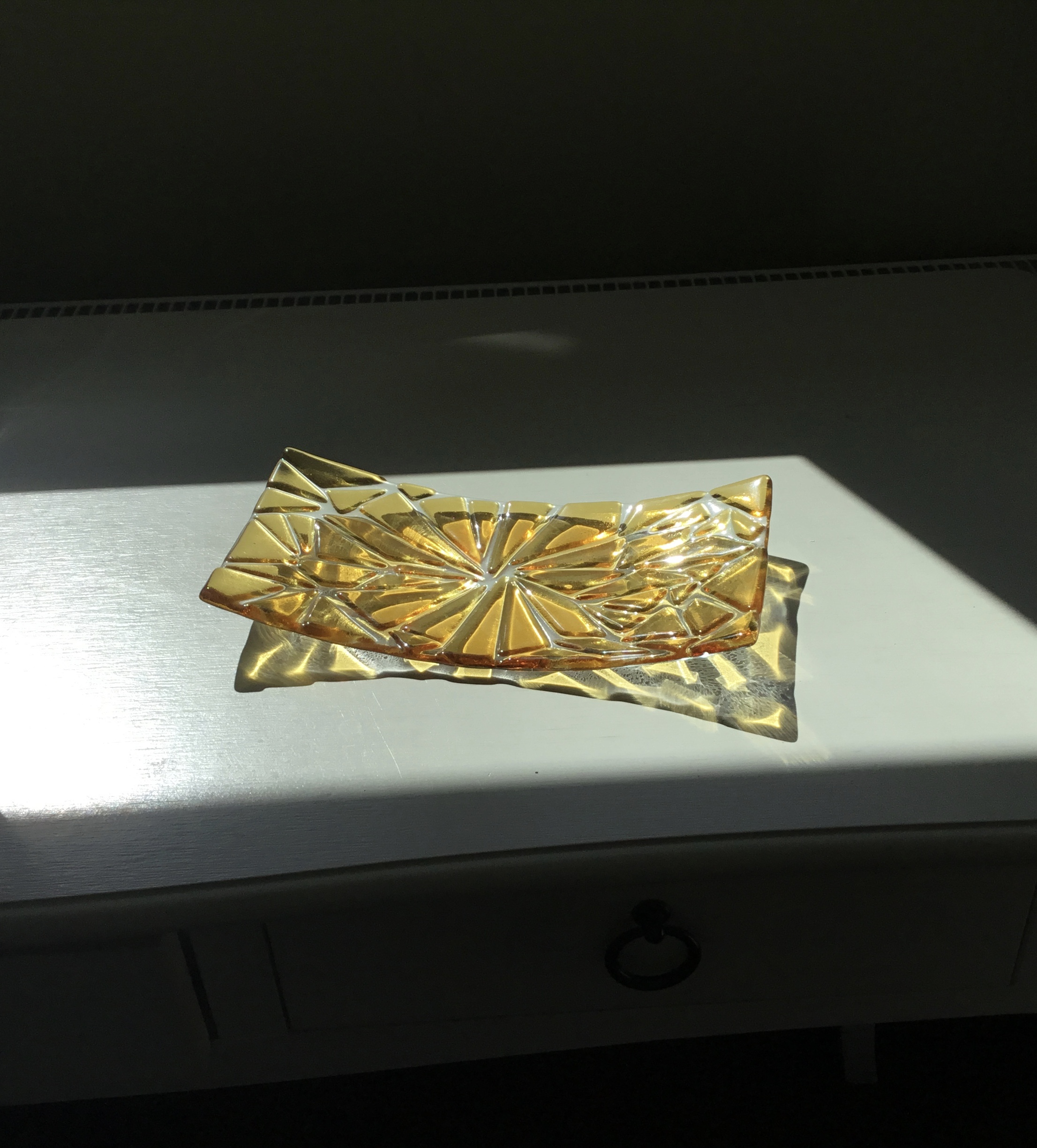 Others like this dish are fused to keep the textures and reflect the light.