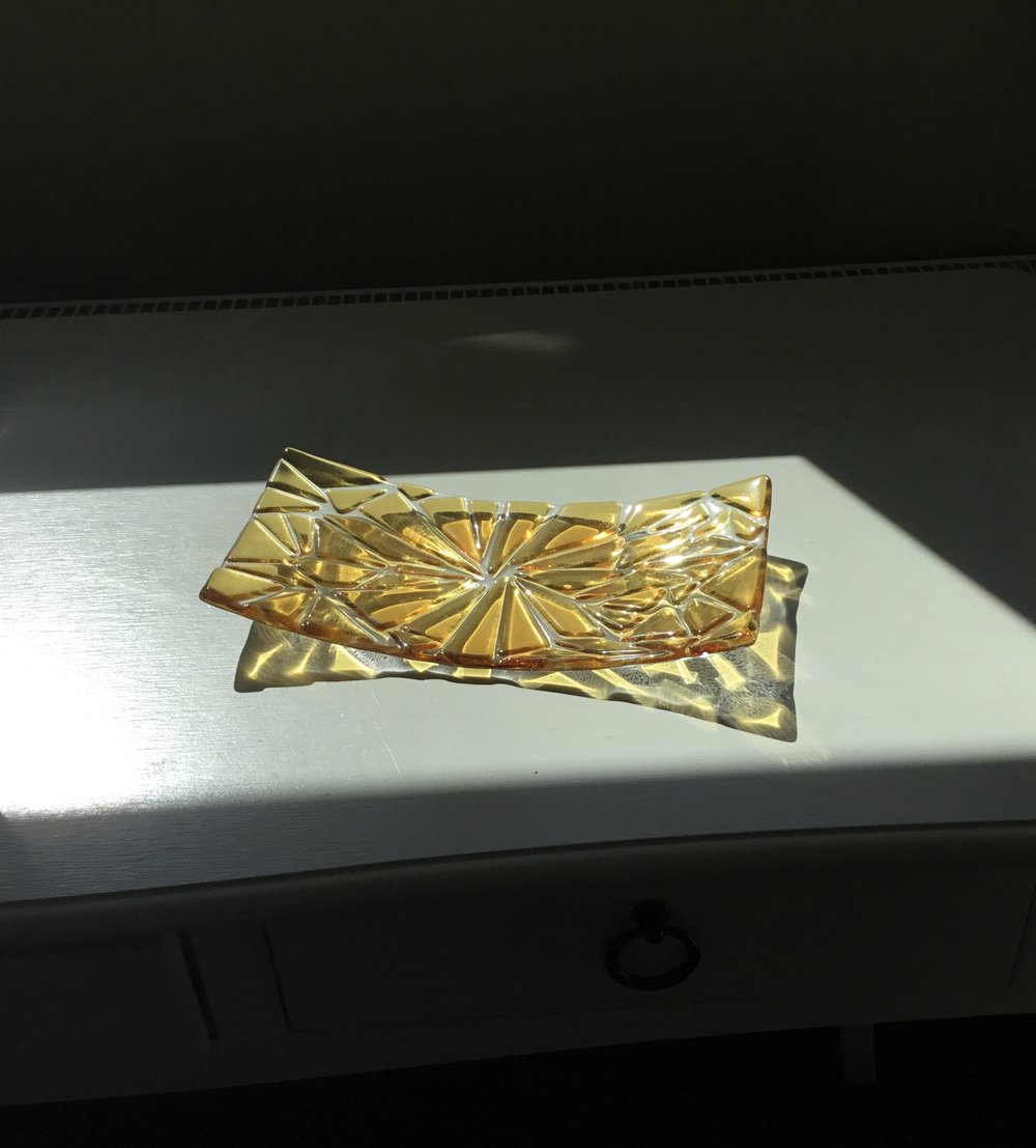 Shattered Collection medium dish