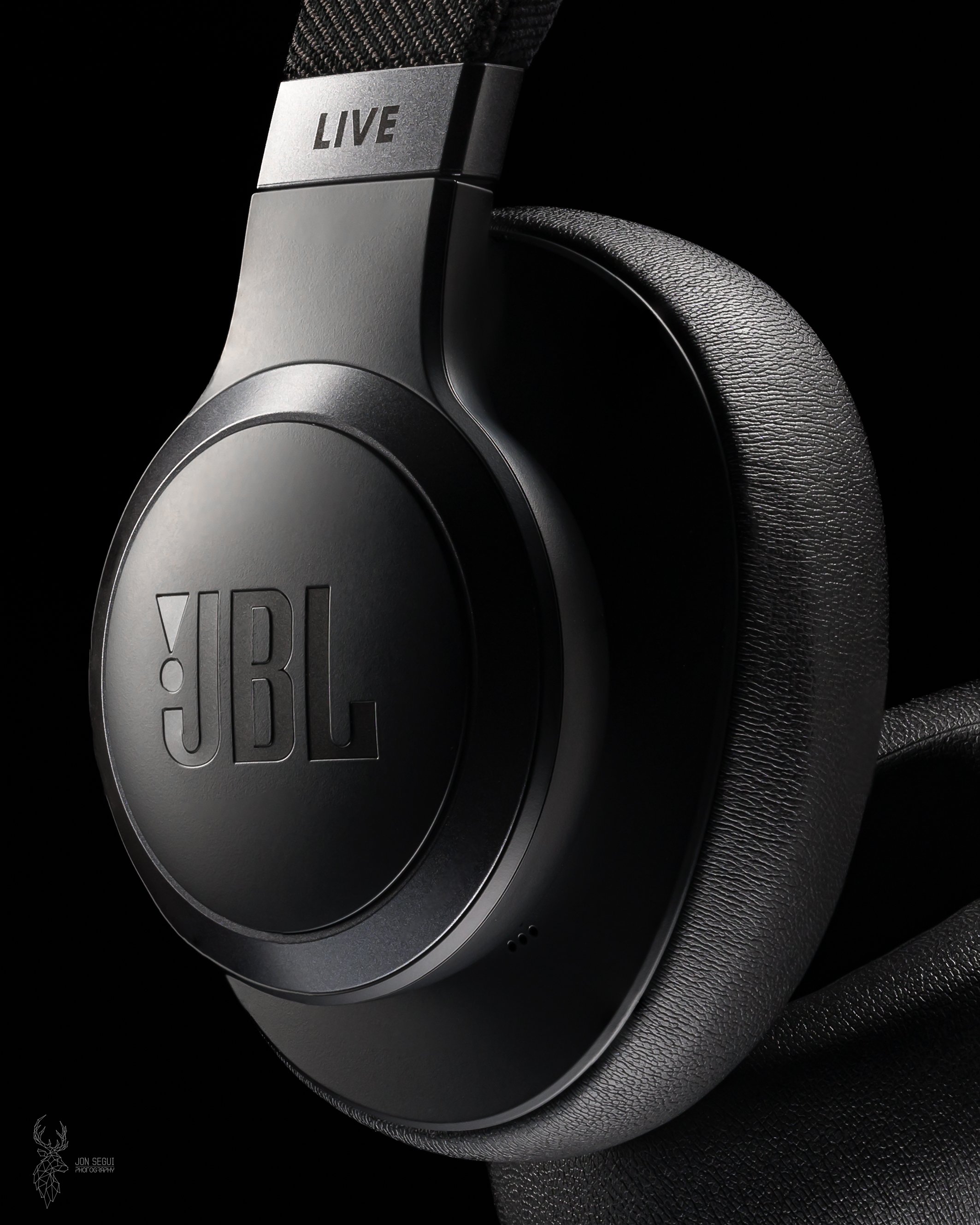 JBL V1 + WM - close-1000.jpg