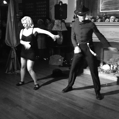 Agatha Frisky and The Great Gadso performing 'All That Mooch' Charleston Duo