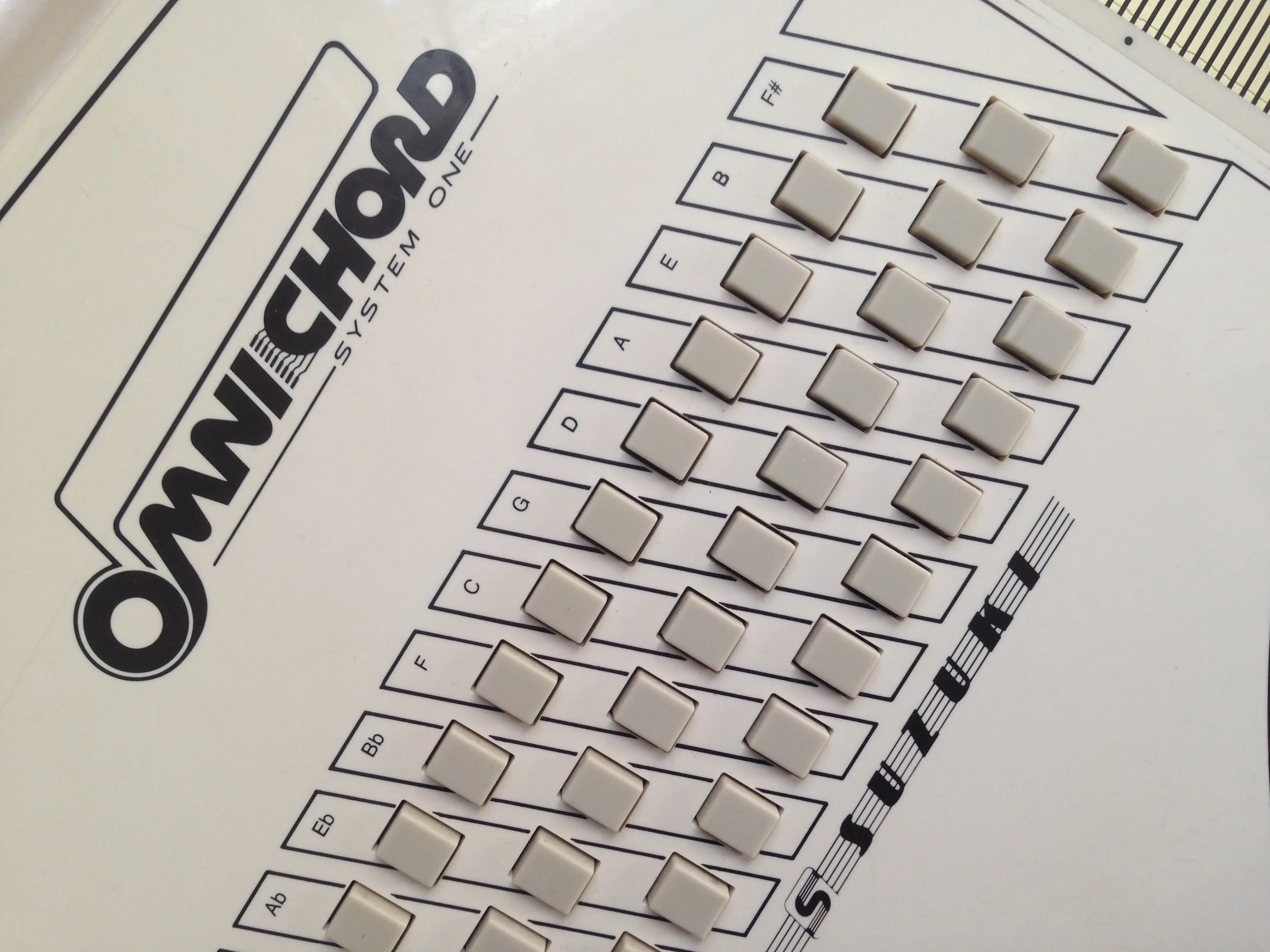 Suzuki Omnichord OM-36