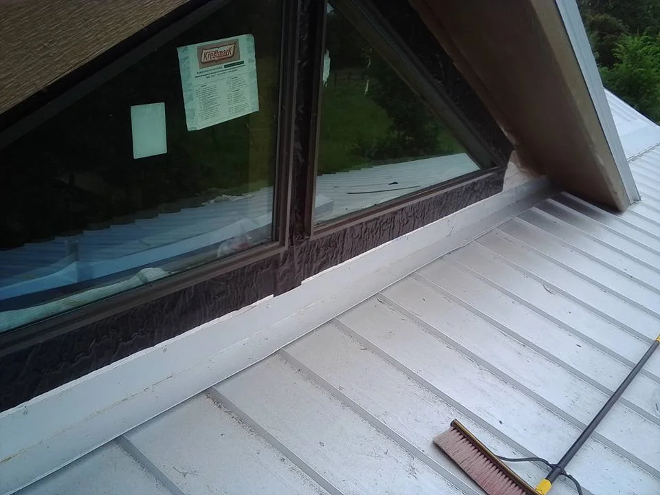 metal roof install6.jpg