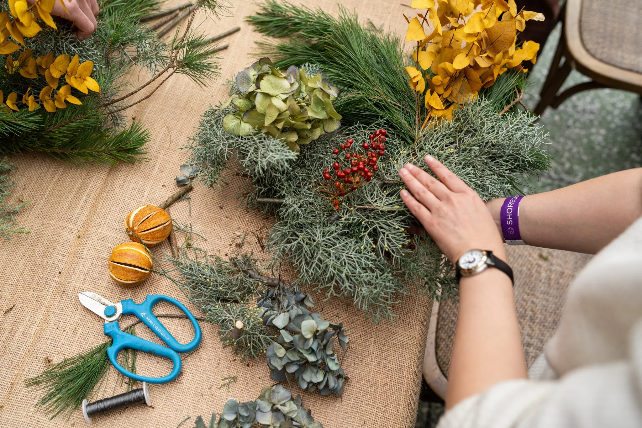 251206_Double Happiness Studio Wreath Making Shoreditch House_Brenna Duncan_BRD6063.jpg