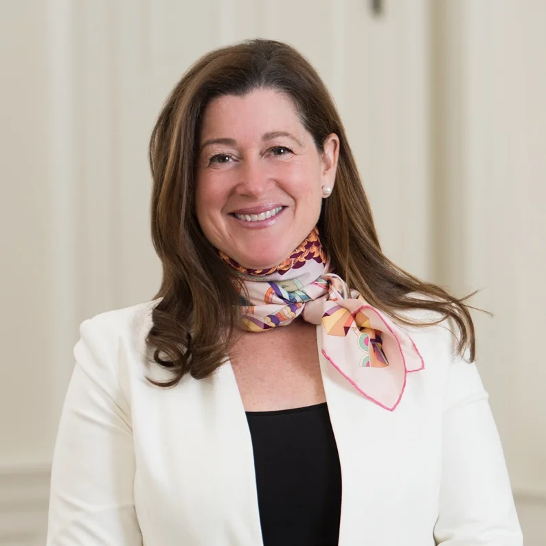 capizzi_mary_11110_bio.jpg