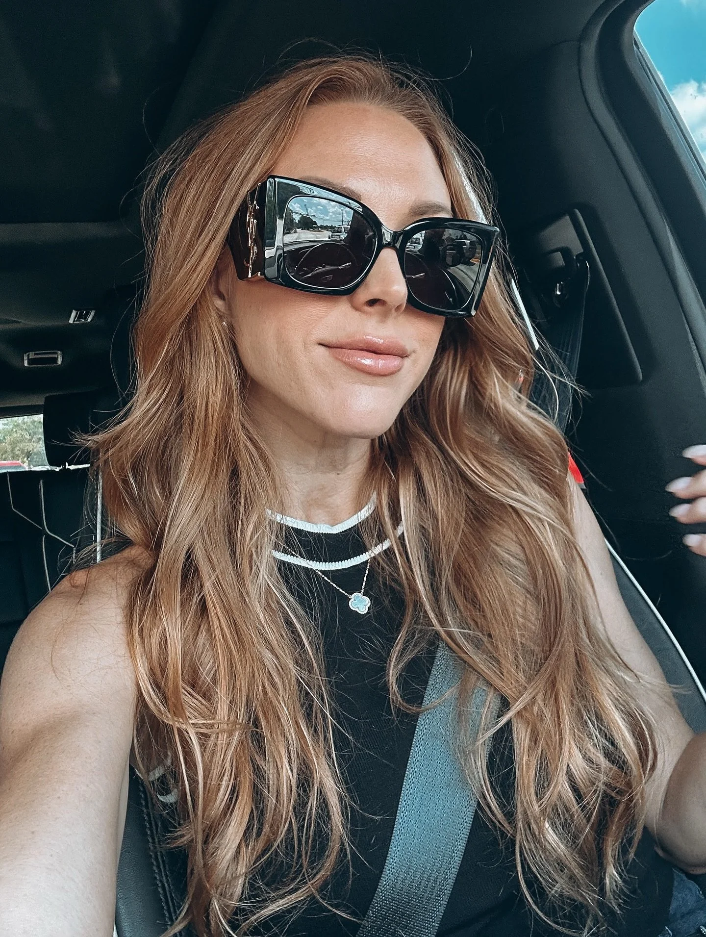 Where are my 30+er moms wearing cute Amazon finds mixed with luxury statement pieces? 

I have always loved shopping #highlow and this has been me this year finding cute pieces to mix and match for an elevated casual vibe. 

House is in full demo mod