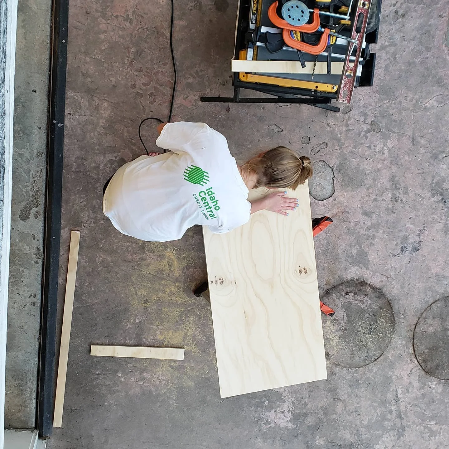 Kids building stuff!