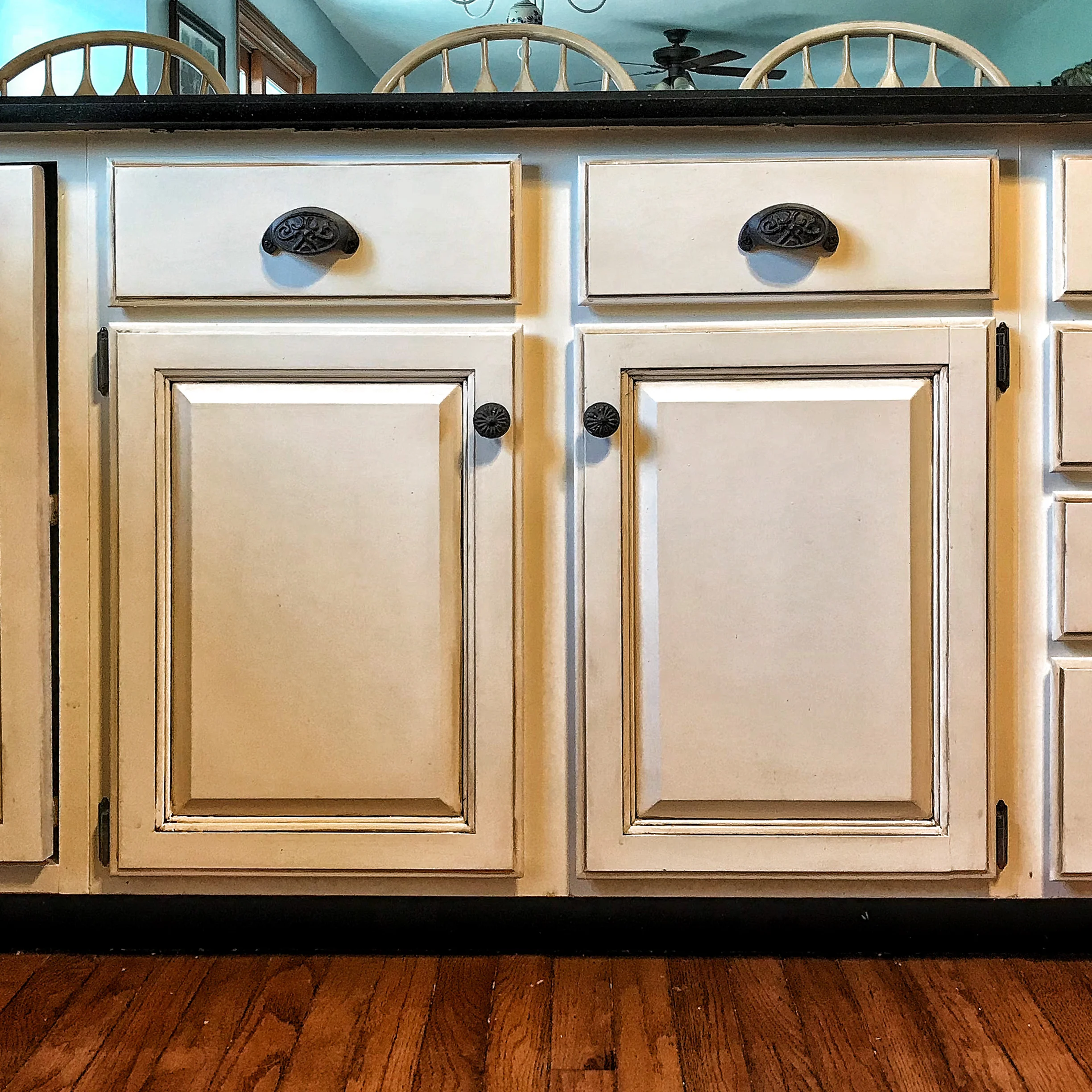 Kitchen_01.jpg
