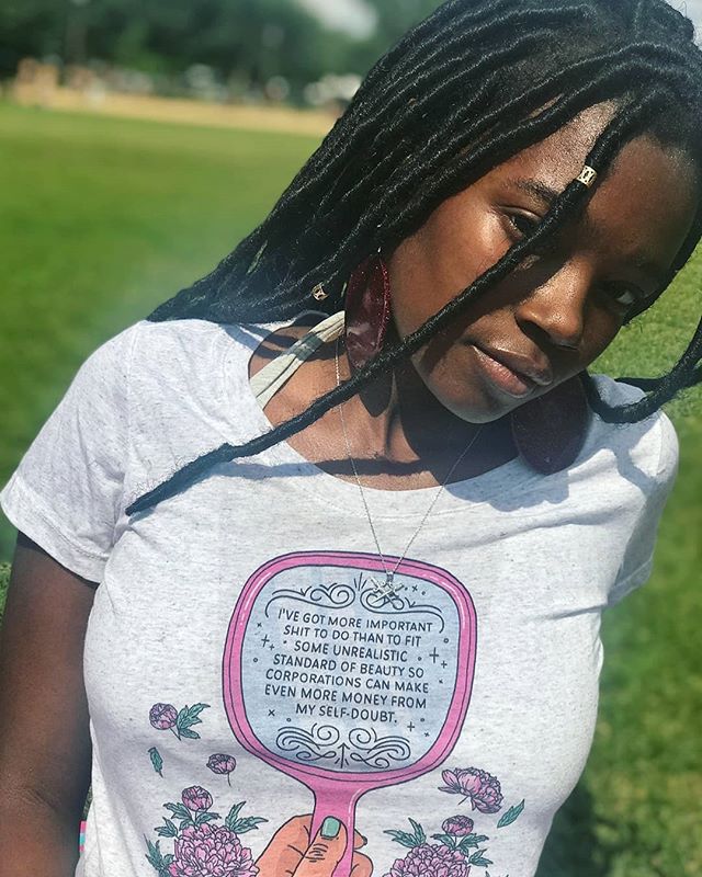 I've got more important shit to do then to fit some unrealistic standard of beauty so corporations can make even more money off my self doubt
A new tee featuring one of my most popular and powerful designs modeled by Shoppe Queen @hederaink wearin