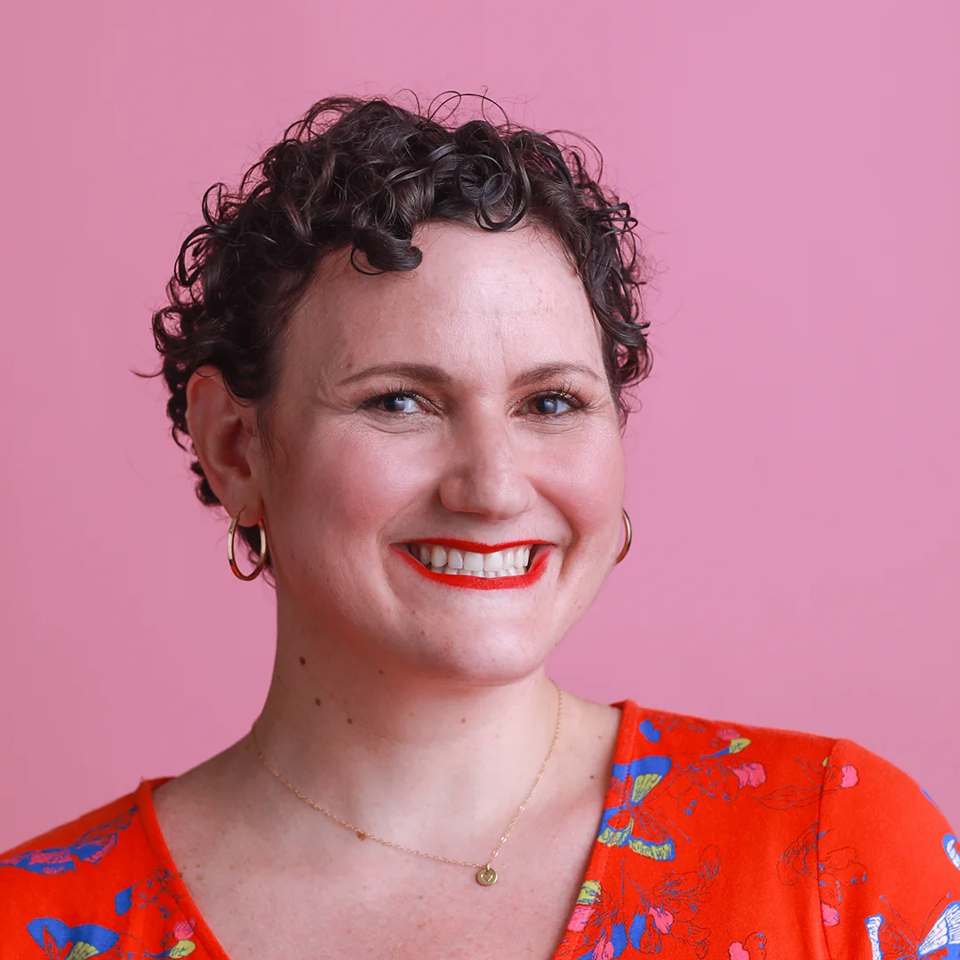 MaryPurdie_Headshot_Pink.jpg