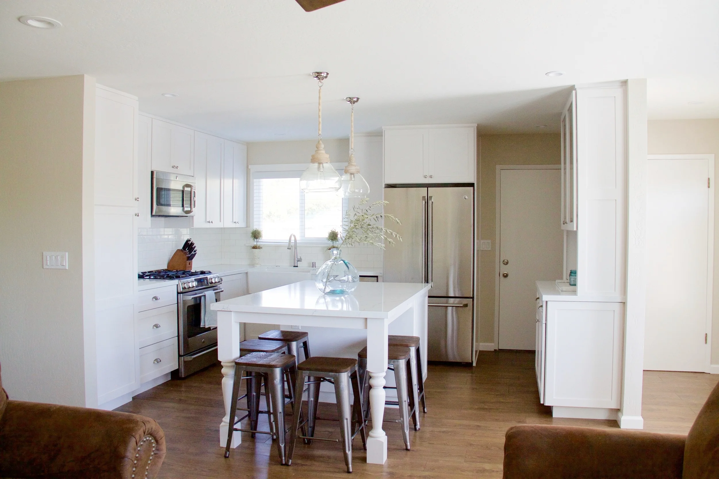 Small kitchen design.