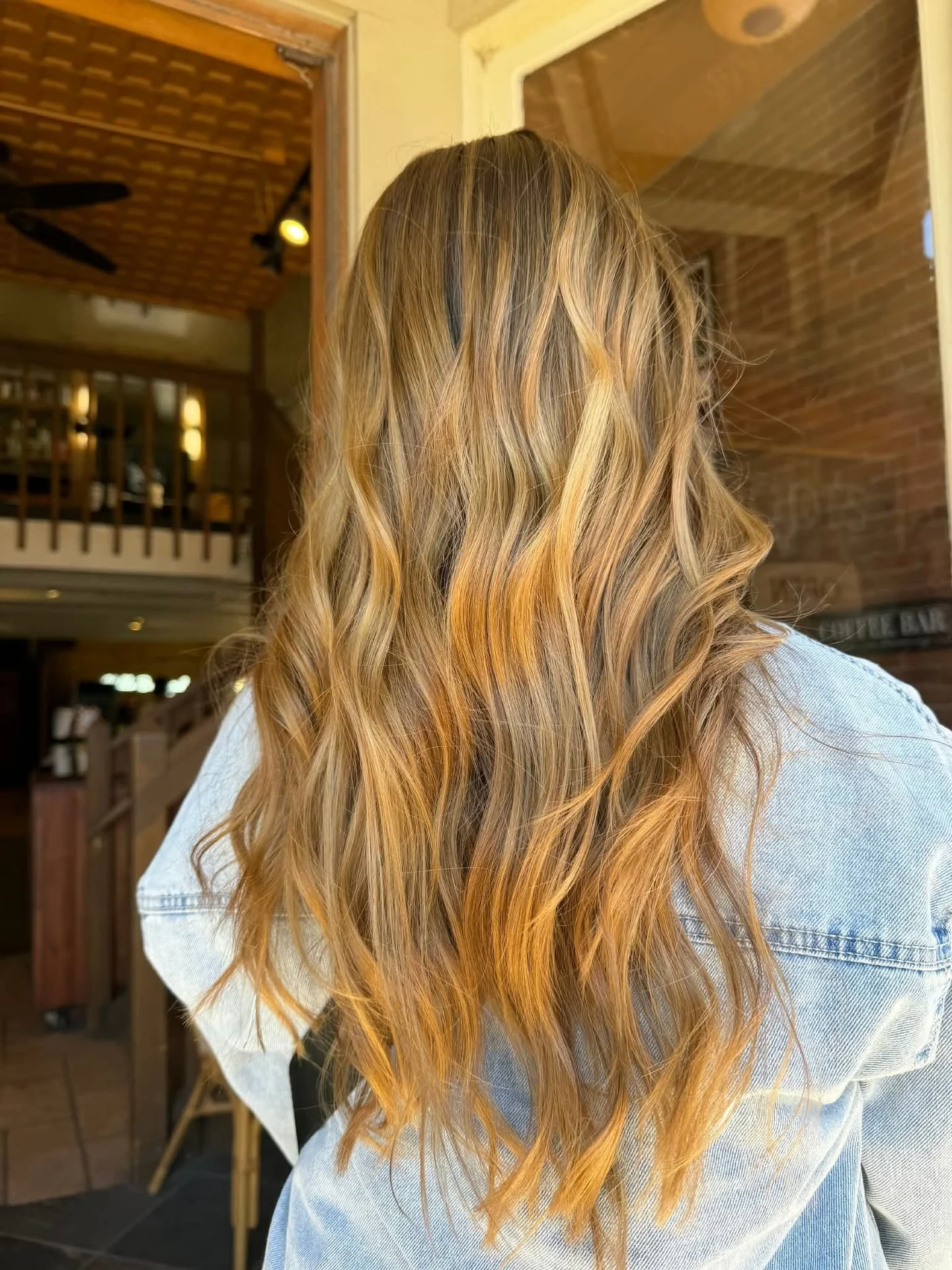 Golden, beachy, and ready for a holiday weekend. ✨☀️

Nothing says summer quite like soft waves and the perfect blonde. We hope everyone has a fun, safe, and sunshine-filled Fourth of July weekend! 🎆

🤍 Friendly reminder: We will be closed tomorrow