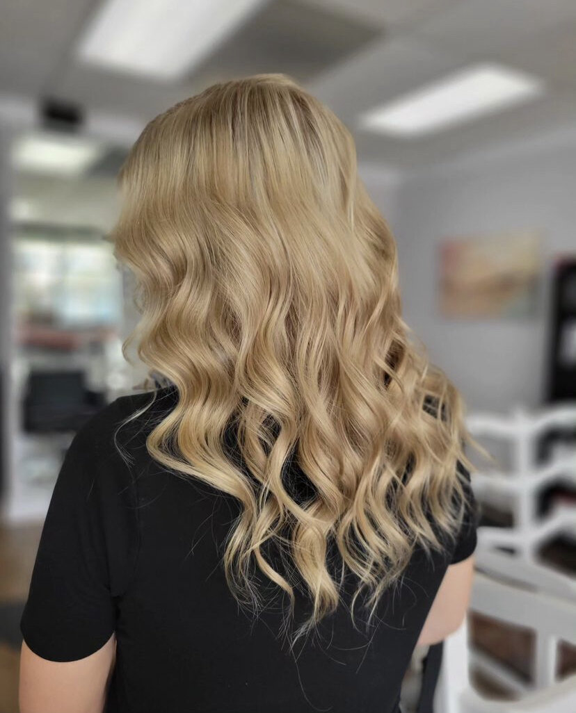 💕 March to the salon and let us pamper you like the queen you are! Gorgeous hair awaits, and our stylists are here to make your beauty dreams a reality. 👑 #QueenVibes

Hair By Cady @sassy.strand.styling 

#saltlakehair #utahlove #utahlashes #utahmo