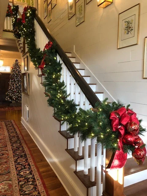 Garland on Staircase.jpg