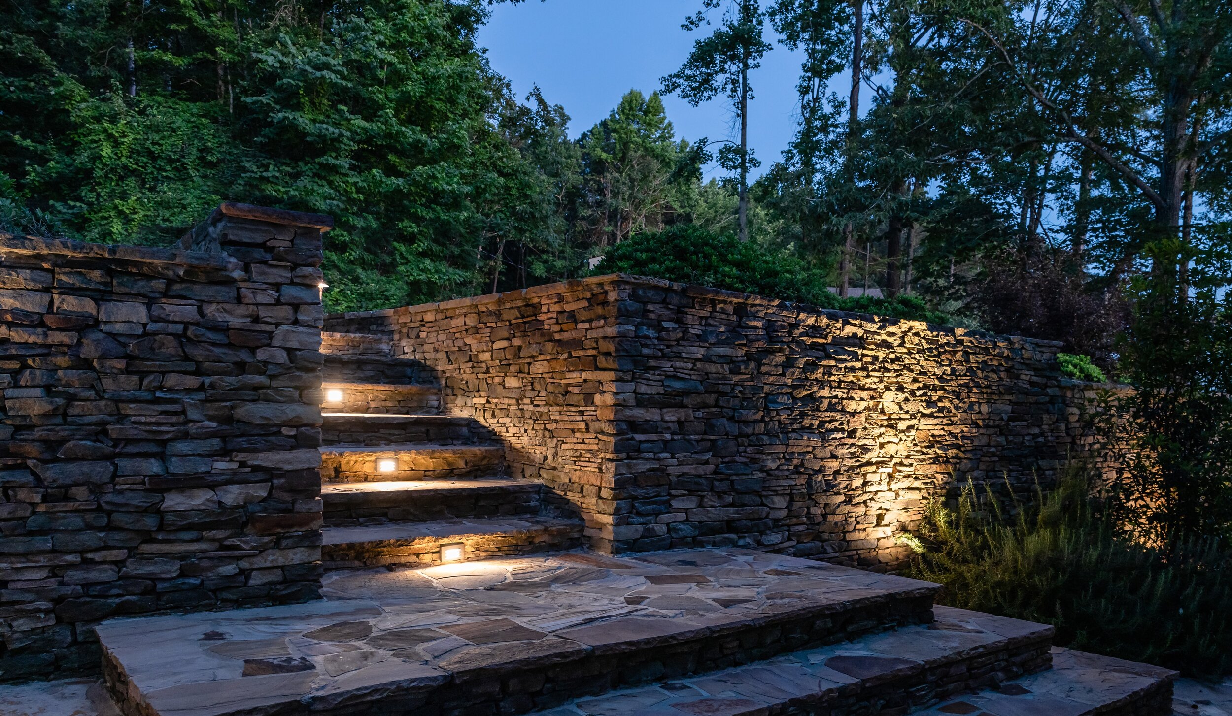 Gibson Lake House Lake Martin Alabama Dadeville Alex City Outdoor Lighting-0395.jpg