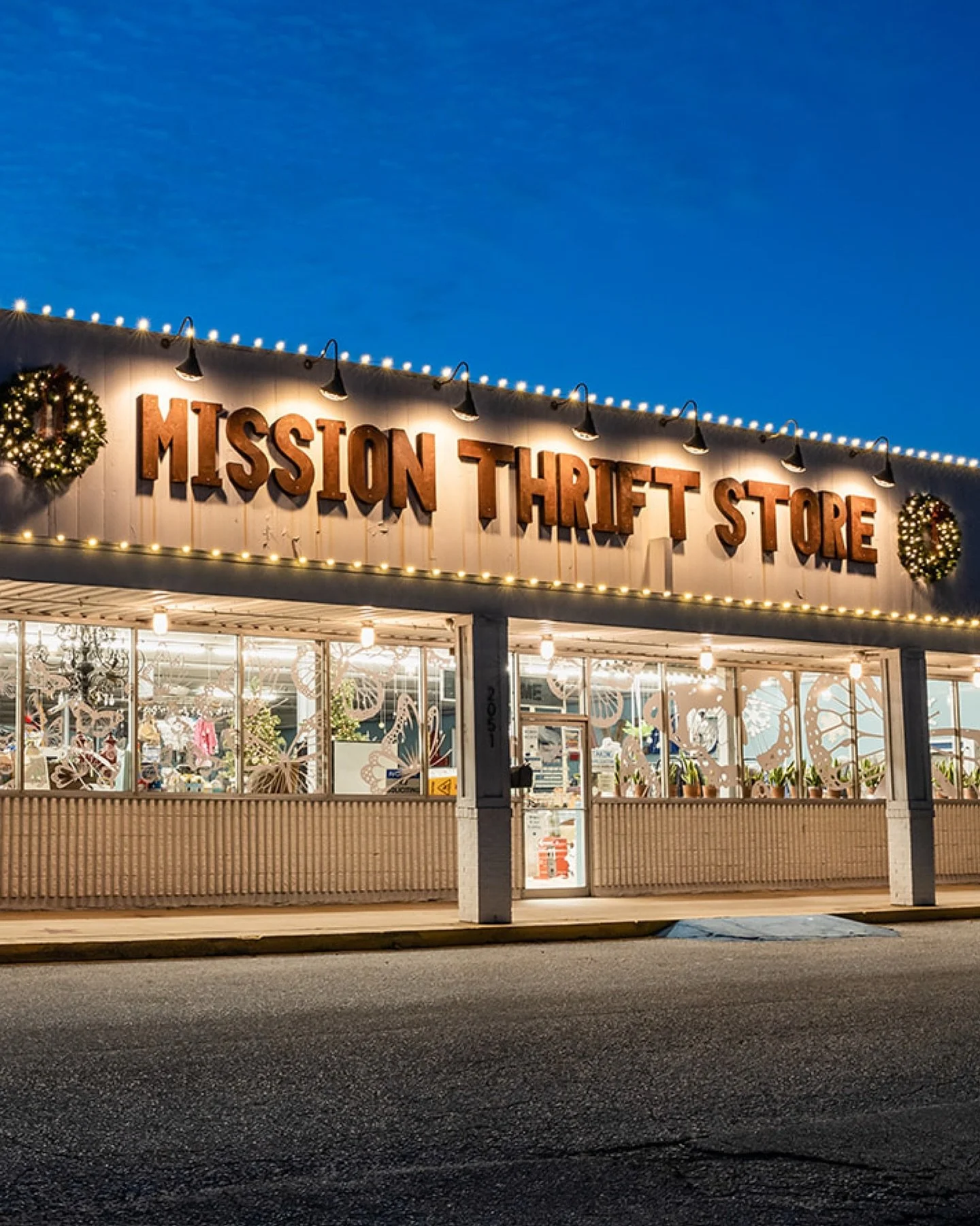 Mission Thrift is more than a thrift store&hellip; it&rsquo;s a ministry making an impact. 🧡 

Tied to Life Savers Ministries, every purchase helps support life-changing work right here in Auburn. We&rsquo;ve had the privilege of working with Life S