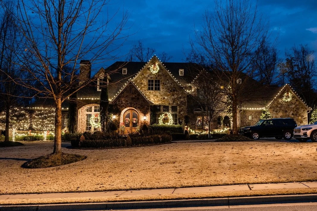 Homes shining bright across Auburn, Opelika, and beyond. ✨

There&rsquo;s nothing like seeing the magic come together house by house. 🎅

Get your free quote today by going to the link in our bio or calling (334) 663-4446