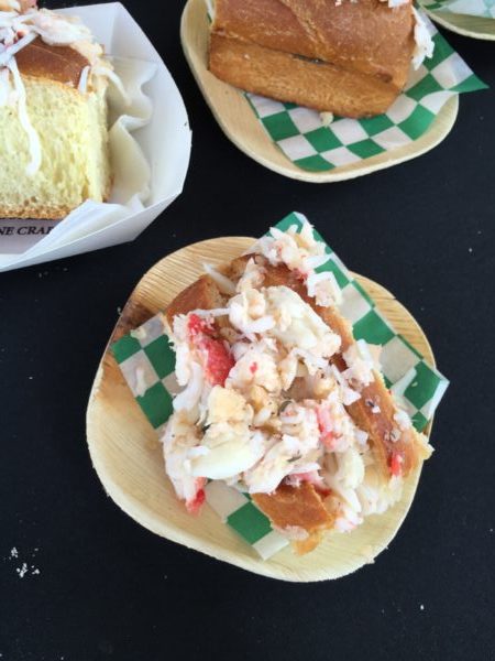 Joe's Stone Crab - Crab Roll