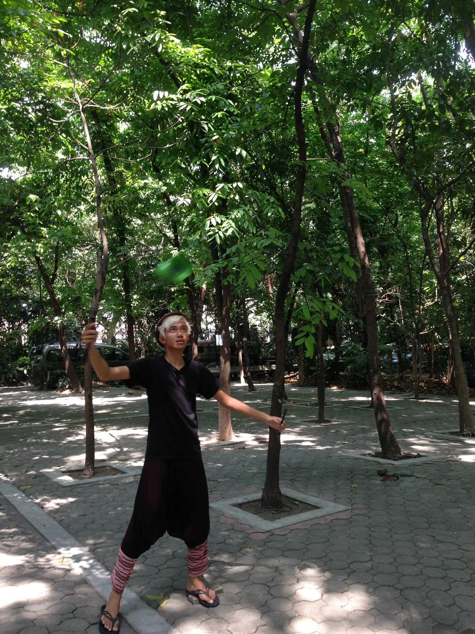 Street performer during the Earth day celebration.