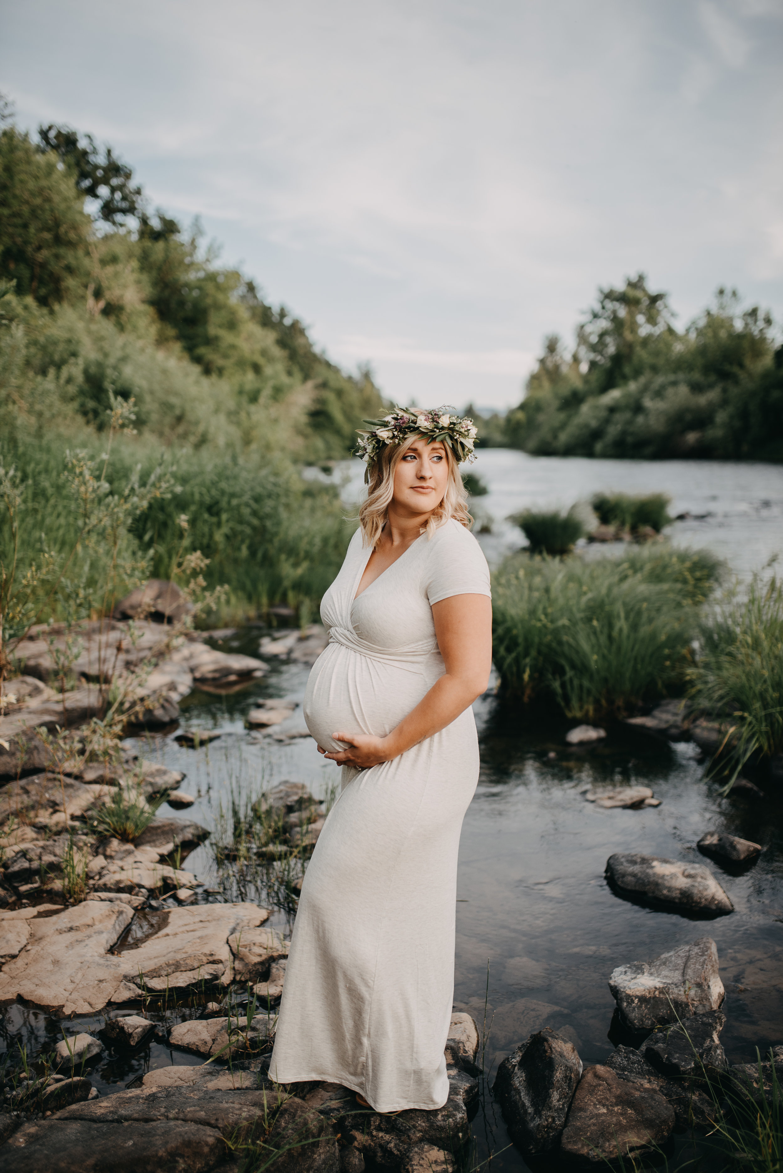 Maternity photography Eugene OR-12.jpg