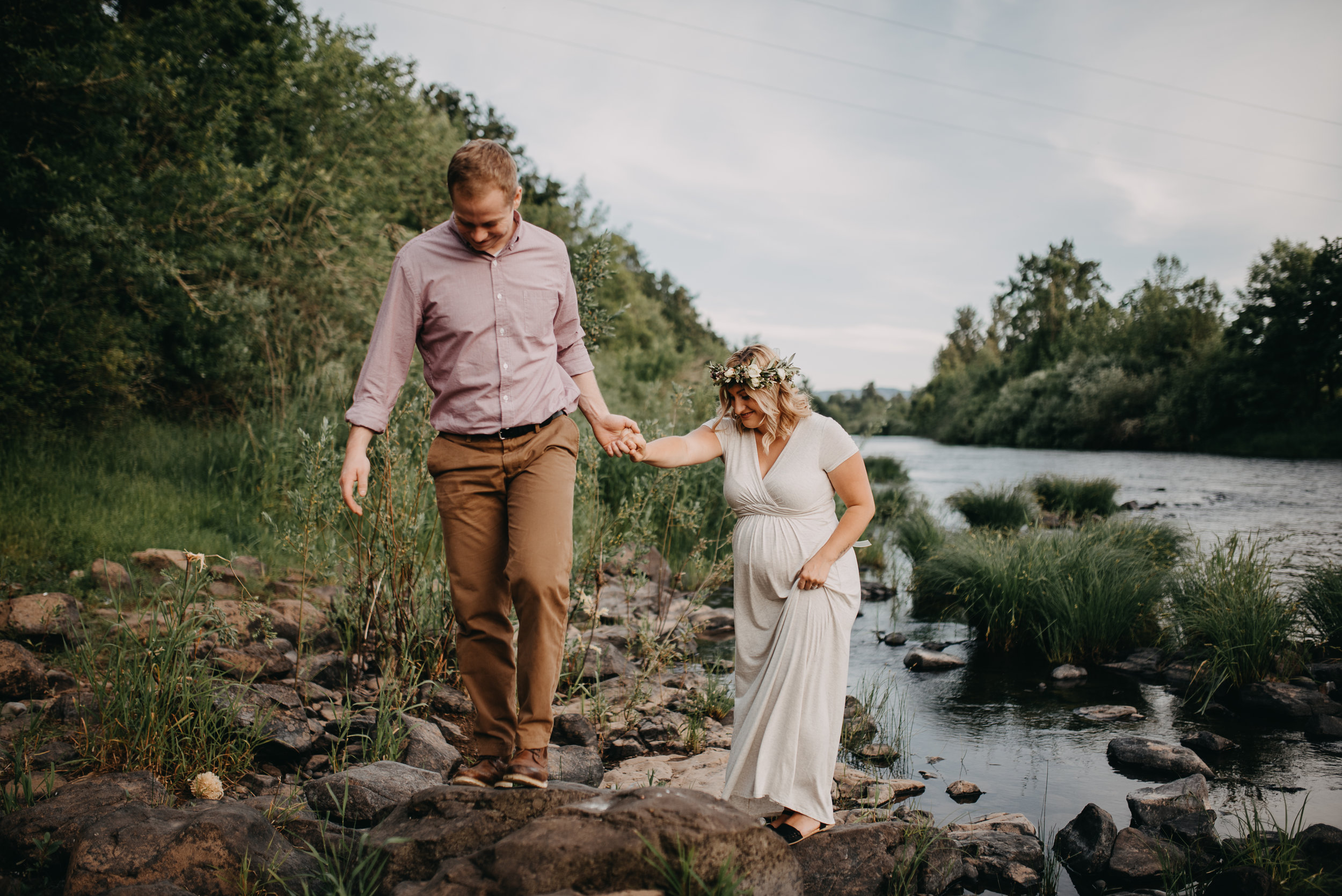 Maternity photography Eugene OR-16.jpg