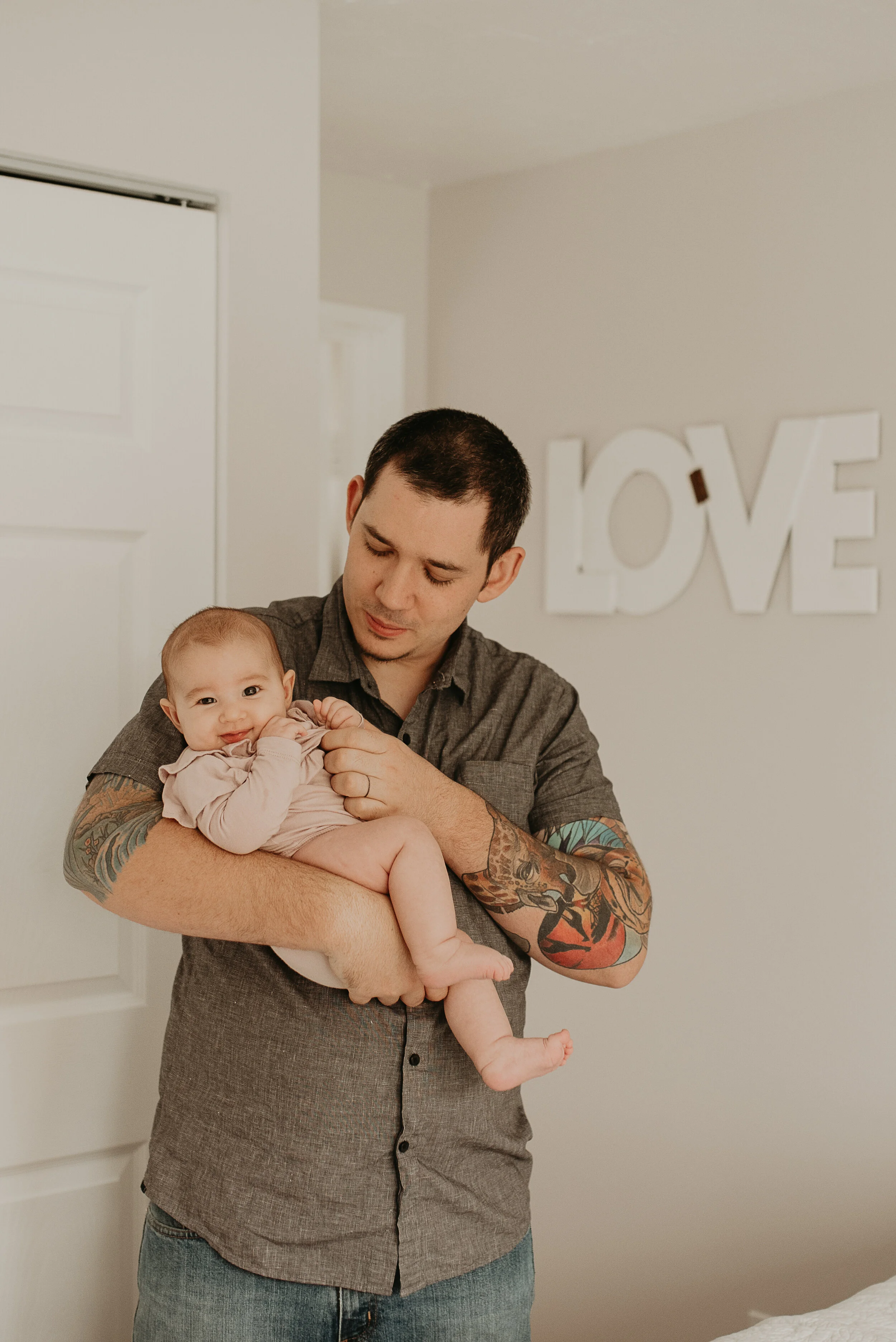 newborn Photgraphers Eugene, OR  -4-2.jpg
