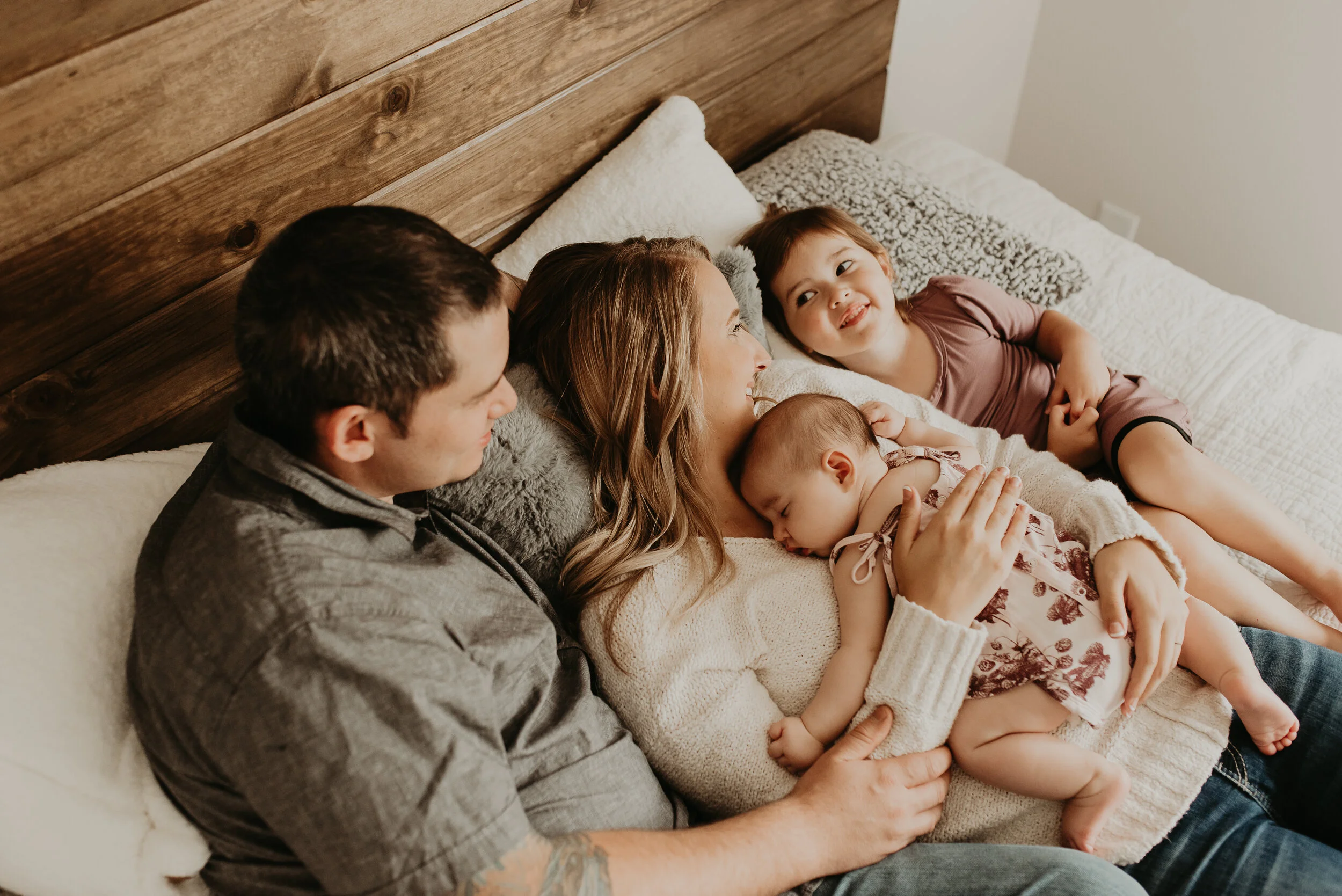 newborn Photgraphers Eugene, OR  -9.jpg