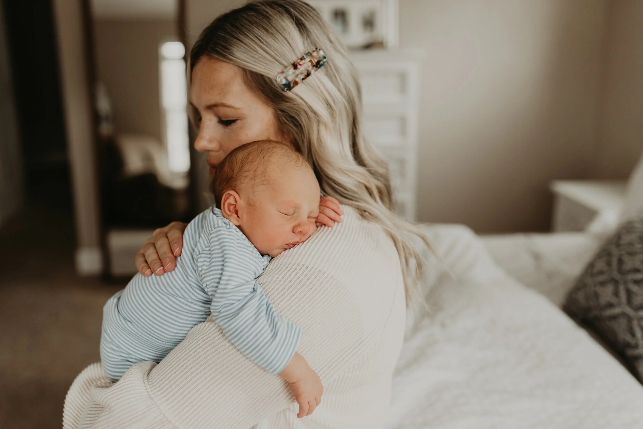 newborn photographers eugene or-1.jpg