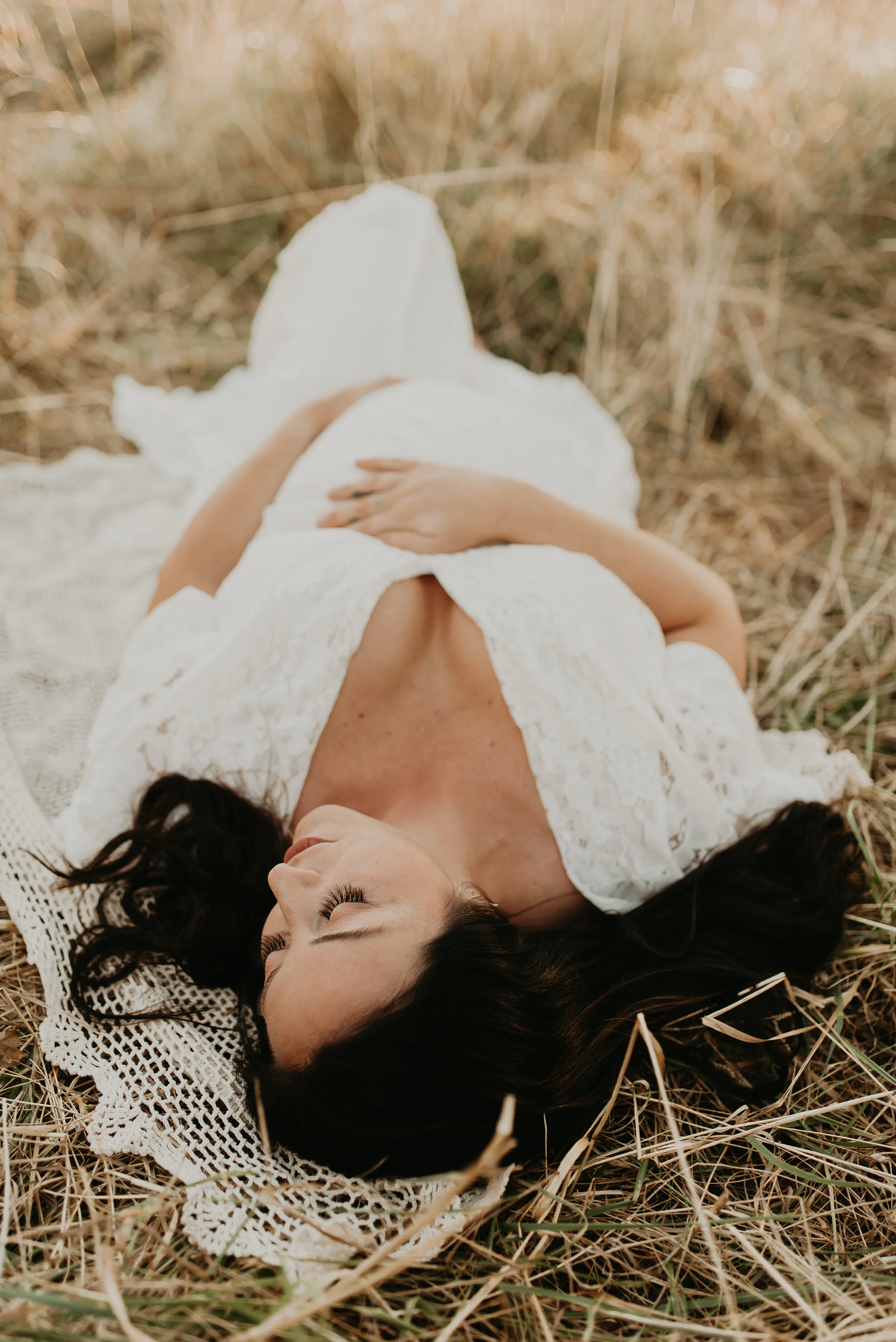 Maternity  Photgraphers  Eugene OR-10.jpg