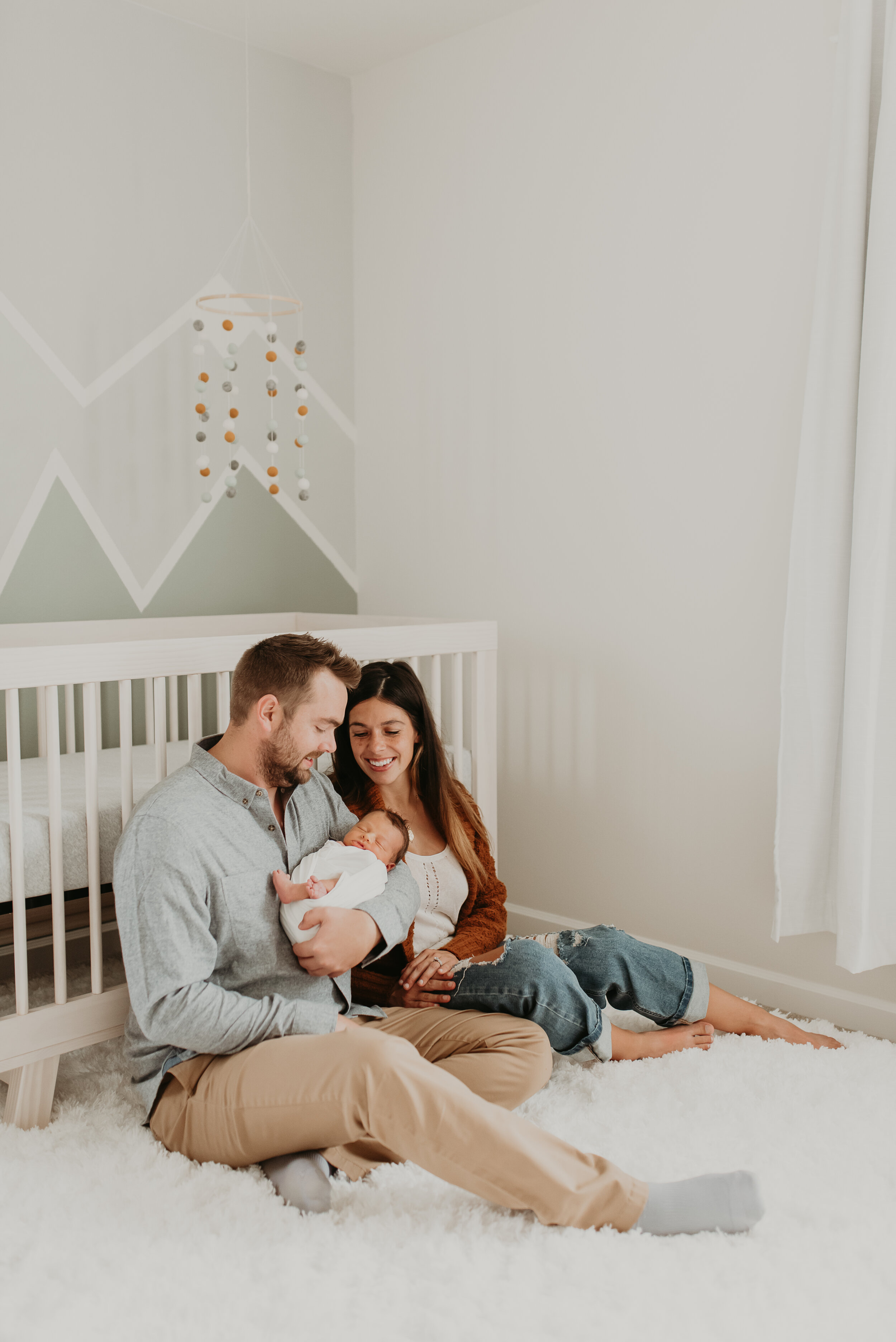 newborn  Photgraphers in Eugene OR1-27.jpg