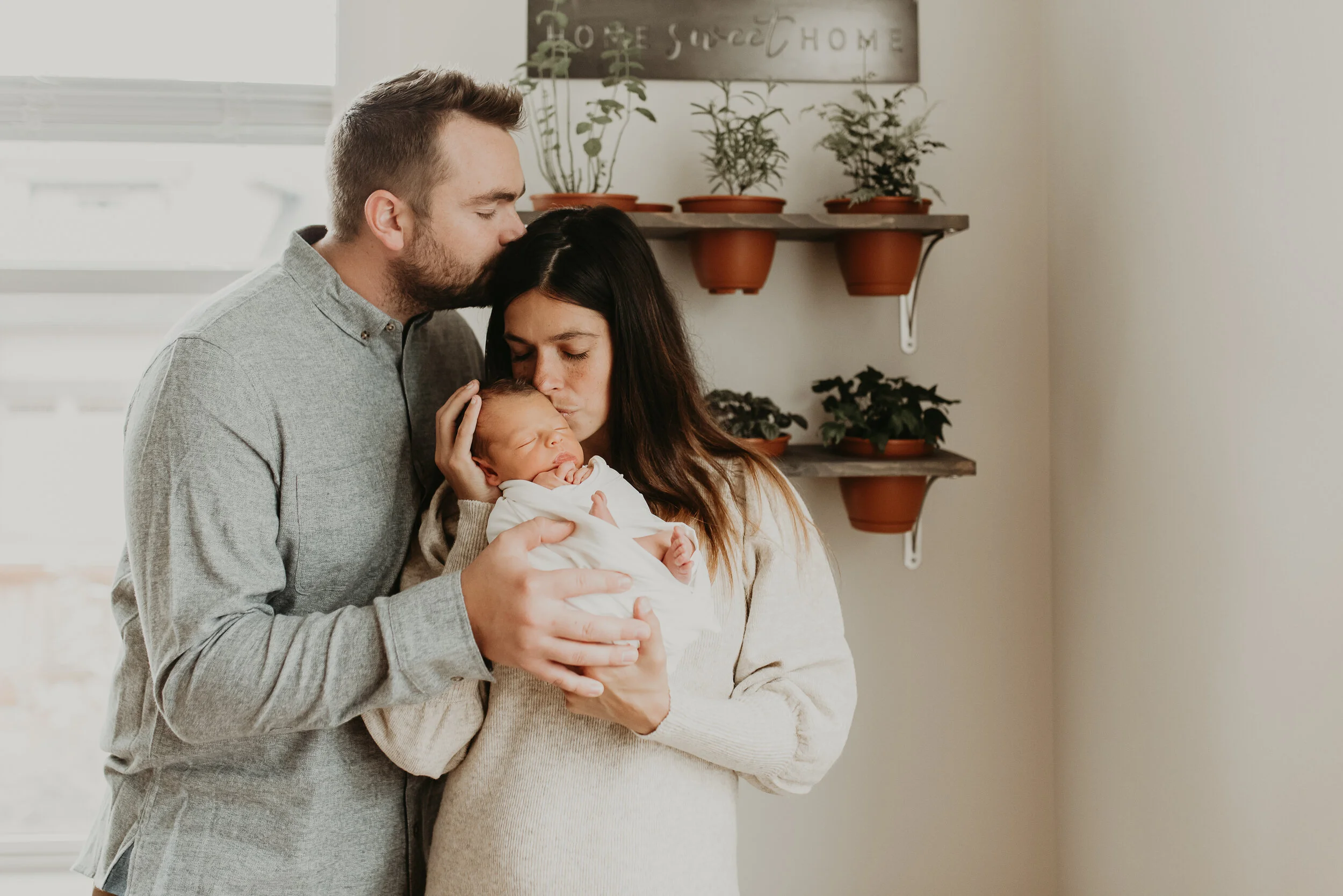 newborn  Photgraphers in Eugene OR1-81.jpg