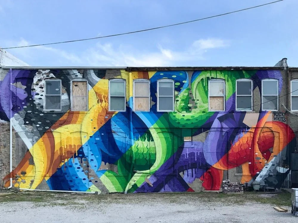 Abstract-Ribbon-by-Ricky-Watts-Jasper-County-Mural-Rensselaer-Indiana-RENARTWLK.jpg