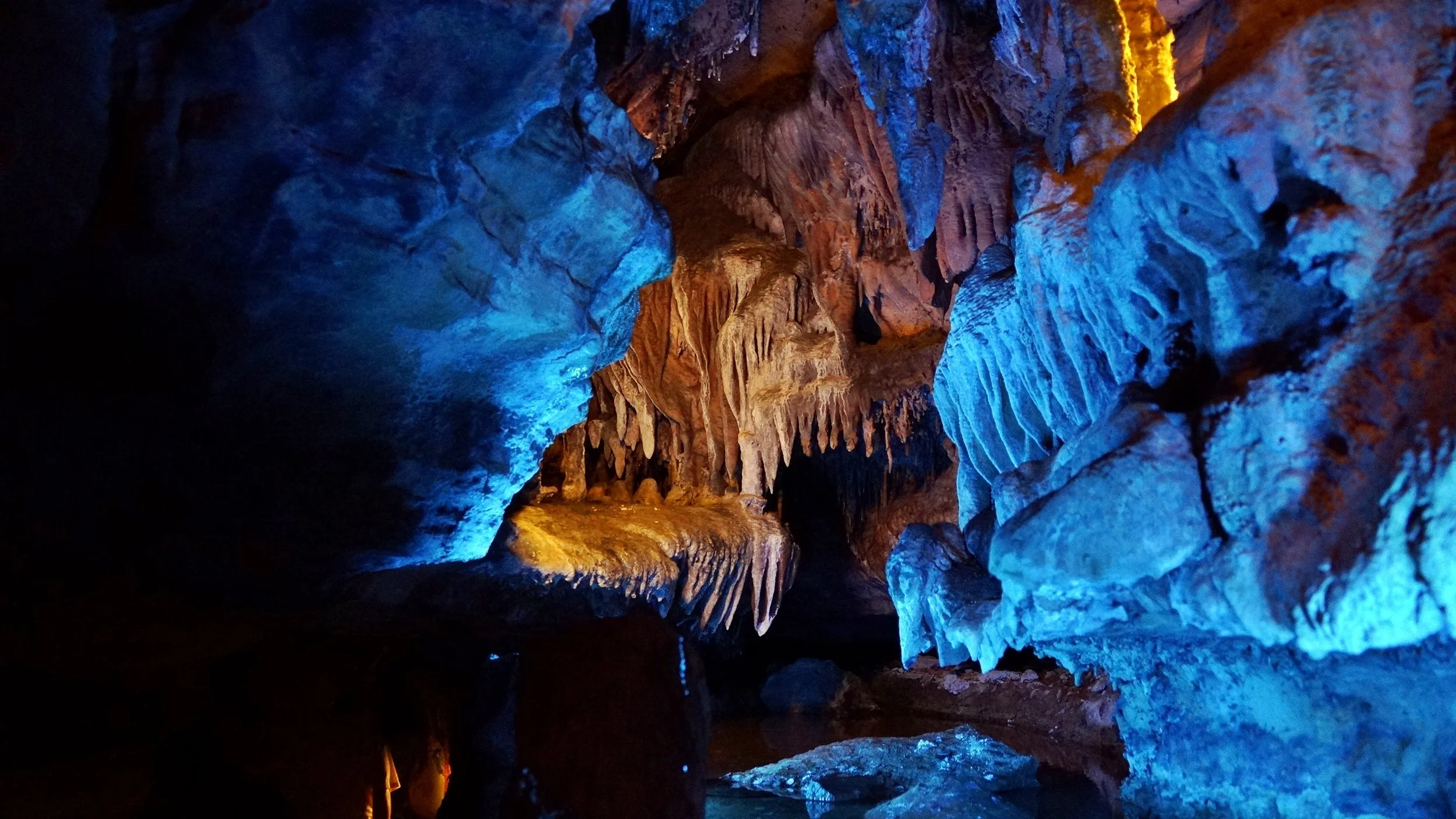 ruby falls caverns