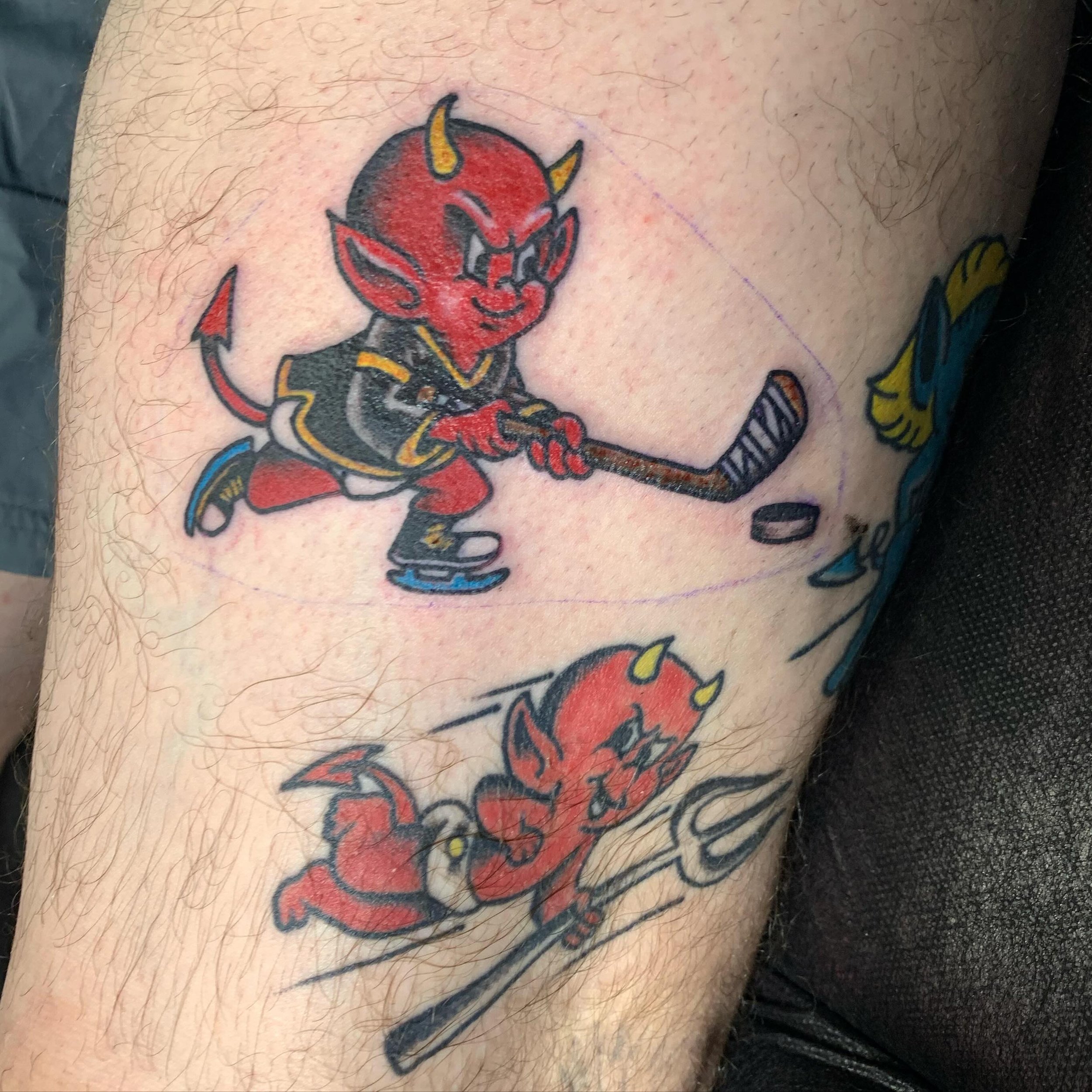 One healed and one fresh hot devil boys done by Bradley Pauley on thy #tattootuesday 😈

For appointments, please DM @bradleypauley or email Brad at radbradtattoo@gmail.com 
#walkinswelcome #bradleypauleytattoos 

.
.
.
.
.
.
#lastchancetattoo #lasve