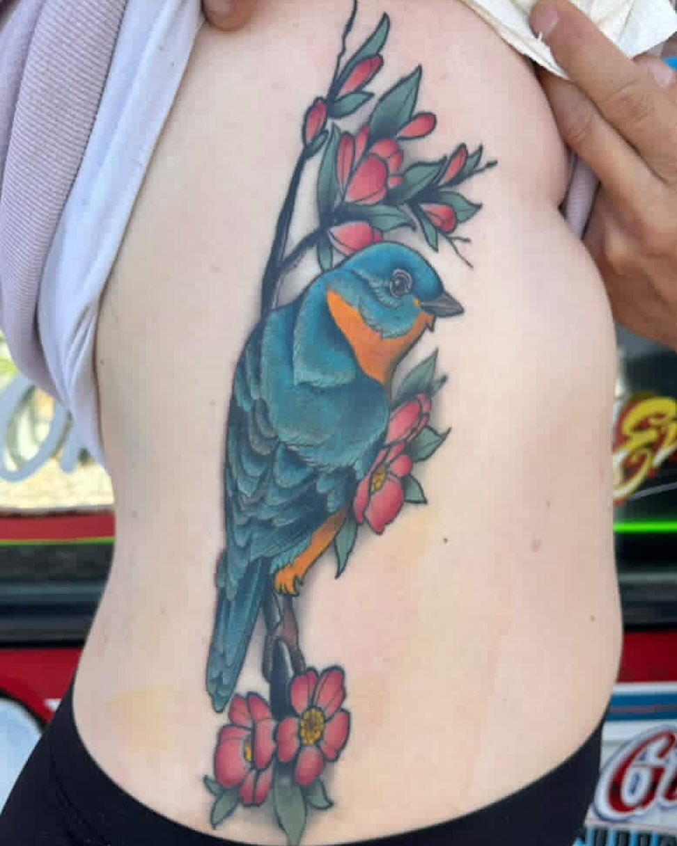 Tough ass rib cage birdie by Goblin 🐦
For appointments, please DM @goblindoestattoos directly 
#walinswelcome #goblintattoos 

.
.
.
.
.
.
#lastchancetattoo #lasvegas #lasvegastattooers #lasvegastattooartist #lasvegastattooshop #lasvegaslocal #bestt