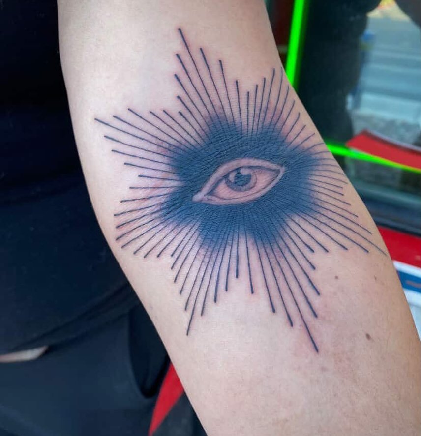 Eye of the Beholder- in the ditch. Tattoo done by Joey Anderson 👁️

For appointments, please DM @joeyanderson_tattoo directly 
#walkinswelcome #joeyandersontattoos 

.
.
.
.
.
.
.
#lastchancetattoo #lasvegas #lasvegastattooers #lasvegastattooartist 