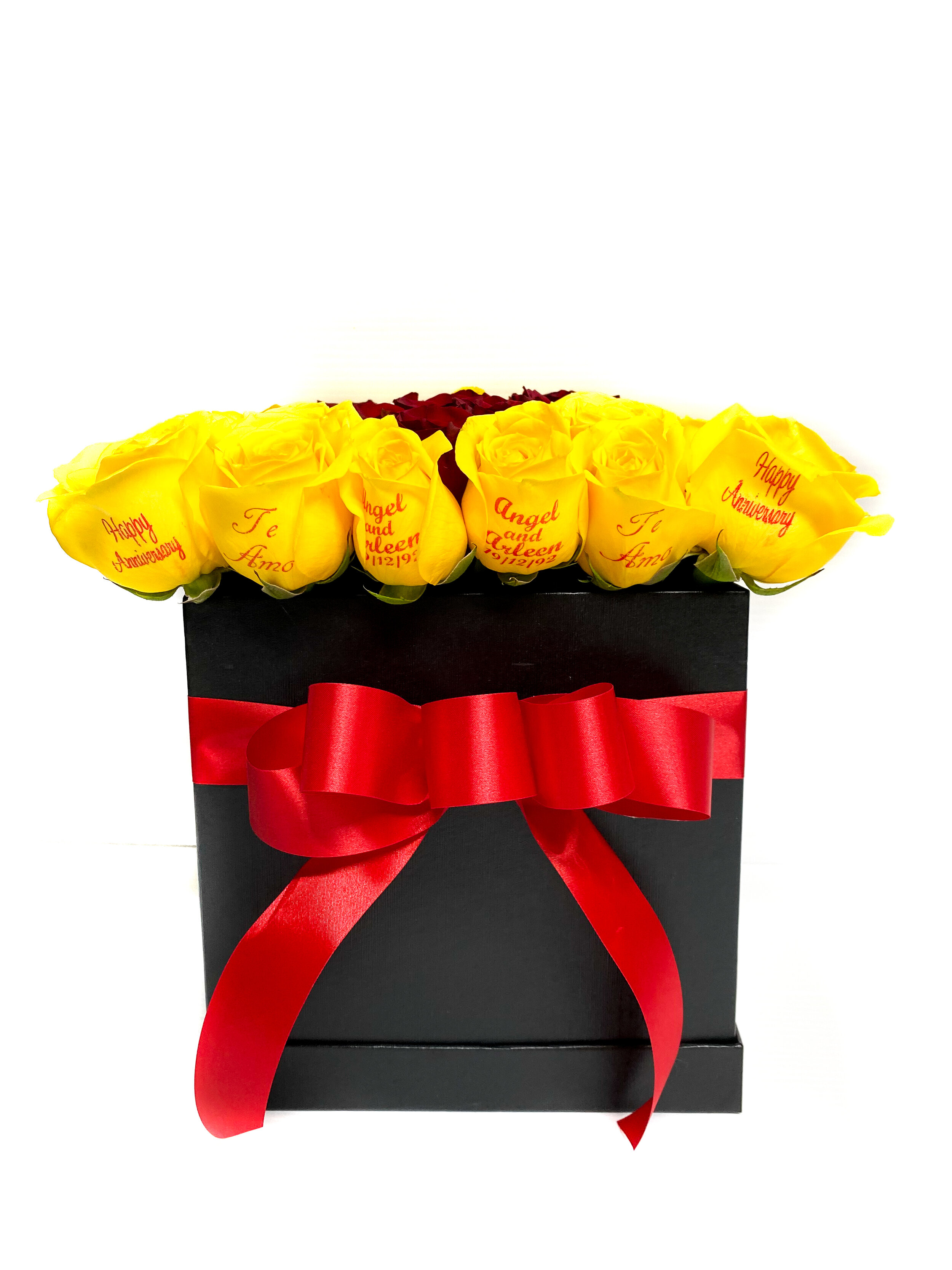 'I Love You' Bloom Box Talk ta Me Floral