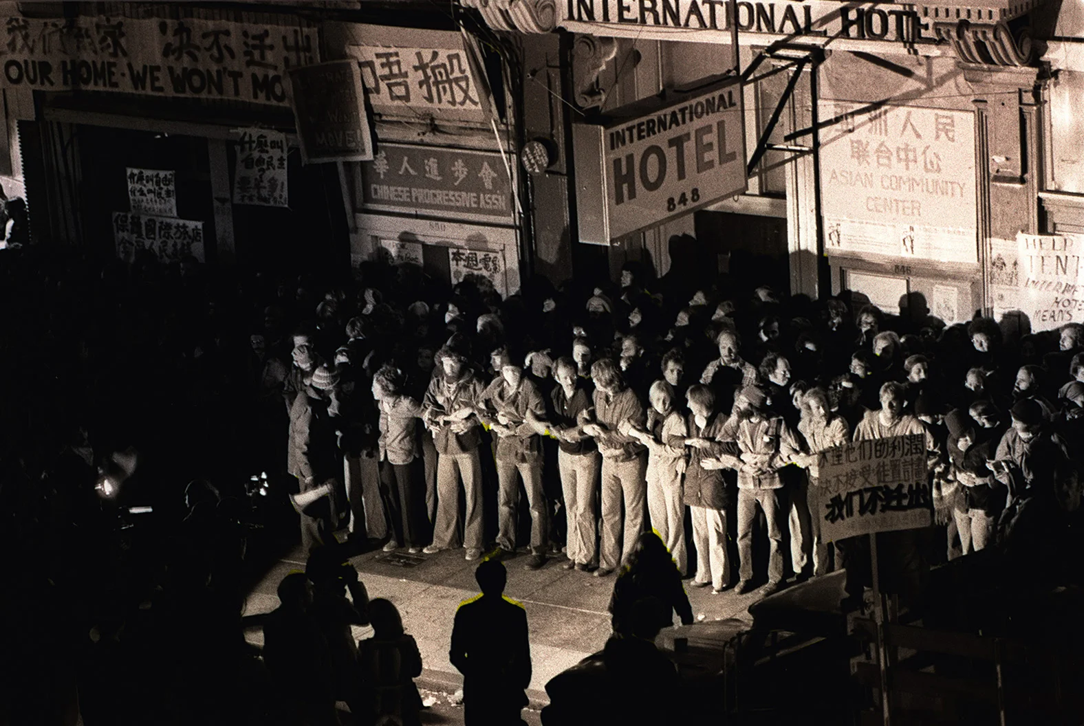 Protesters_in_front_of_the_International_Hotel.jpg