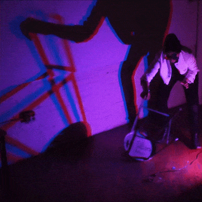 3D Shadow Spinning.gif