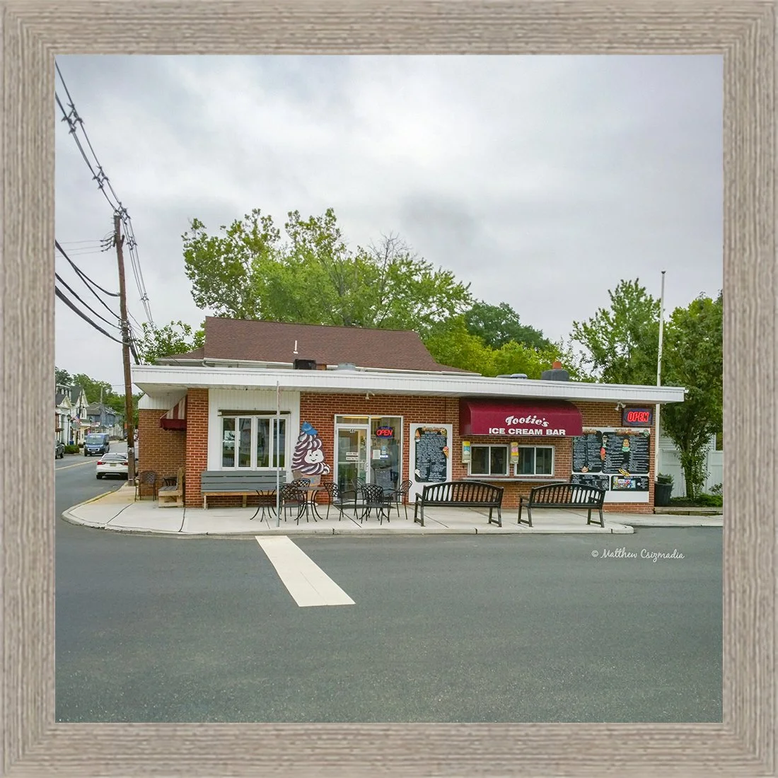 Tootie's Ice Cream Bar