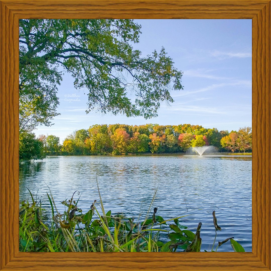 Autumn at Colonial Lake