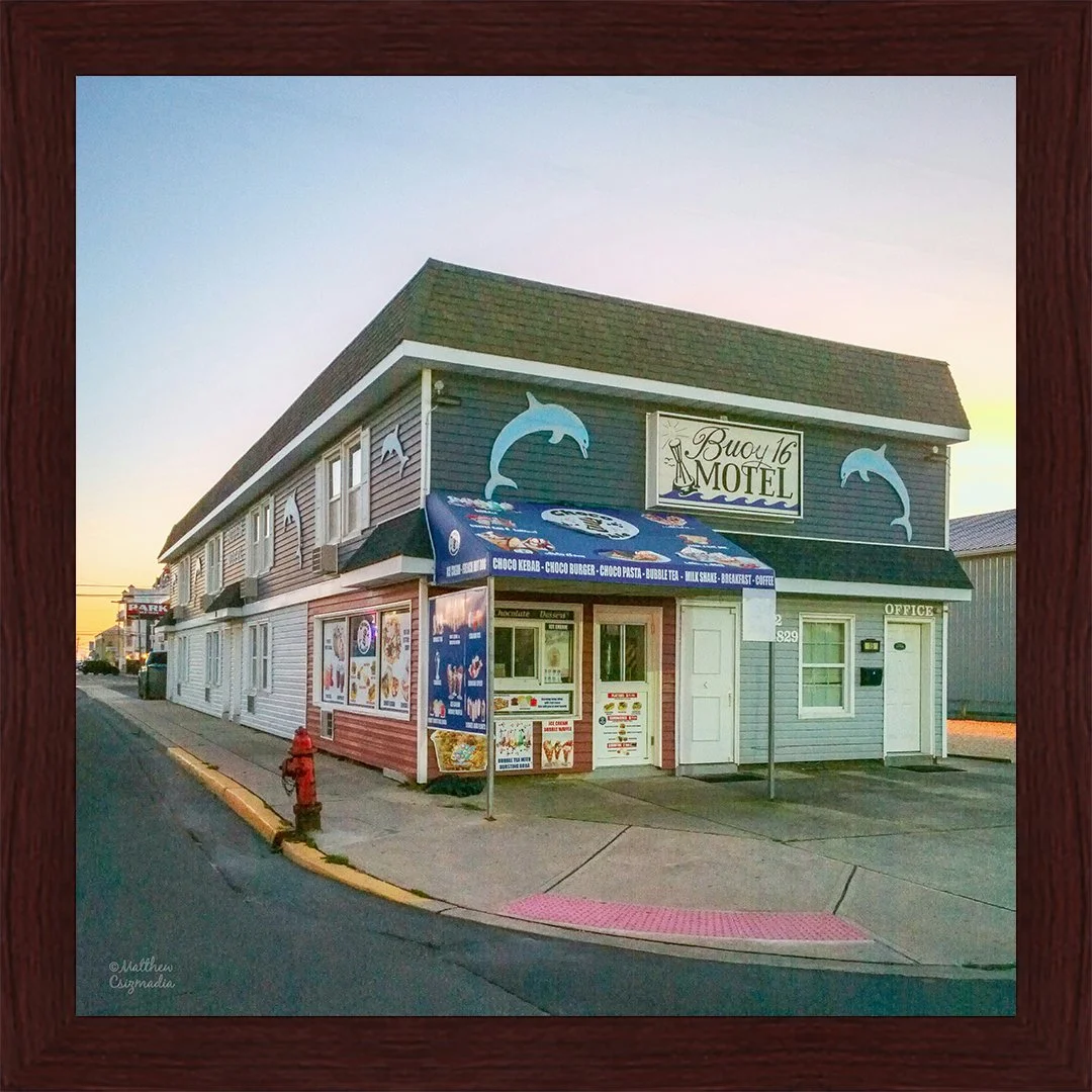 Buoy 16 Motel