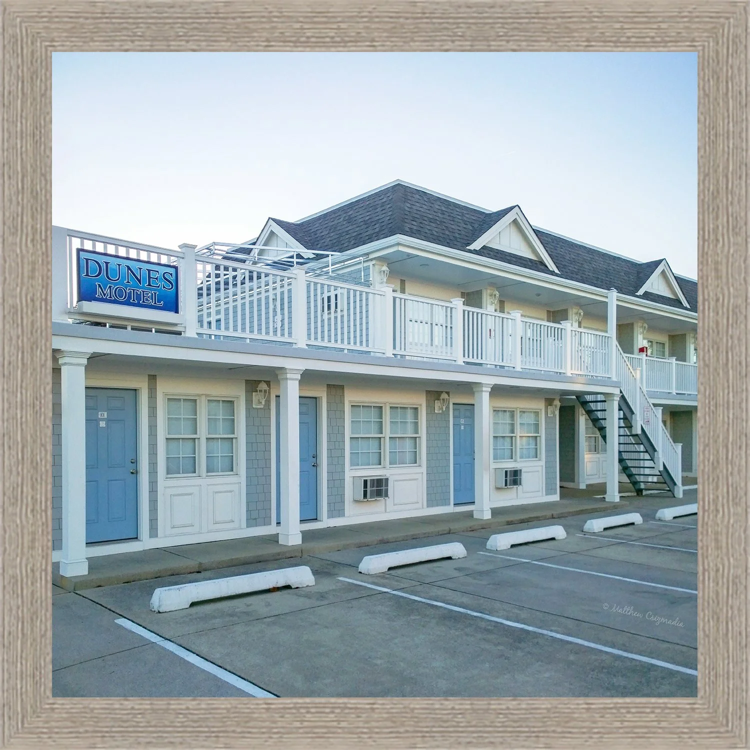 DUNES MOTEL