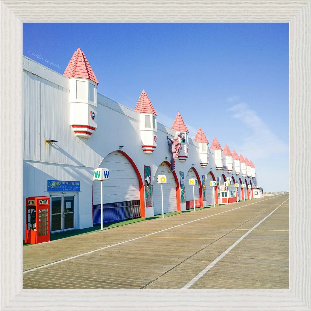 wonderland-ocean-city-boardwalk-atm-phonebooth-matthew-csizmadia.jpg