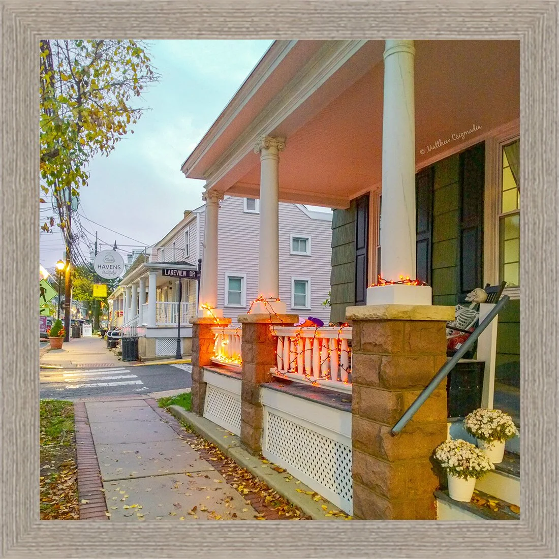 An October Stroll Through Allentown, NJ
