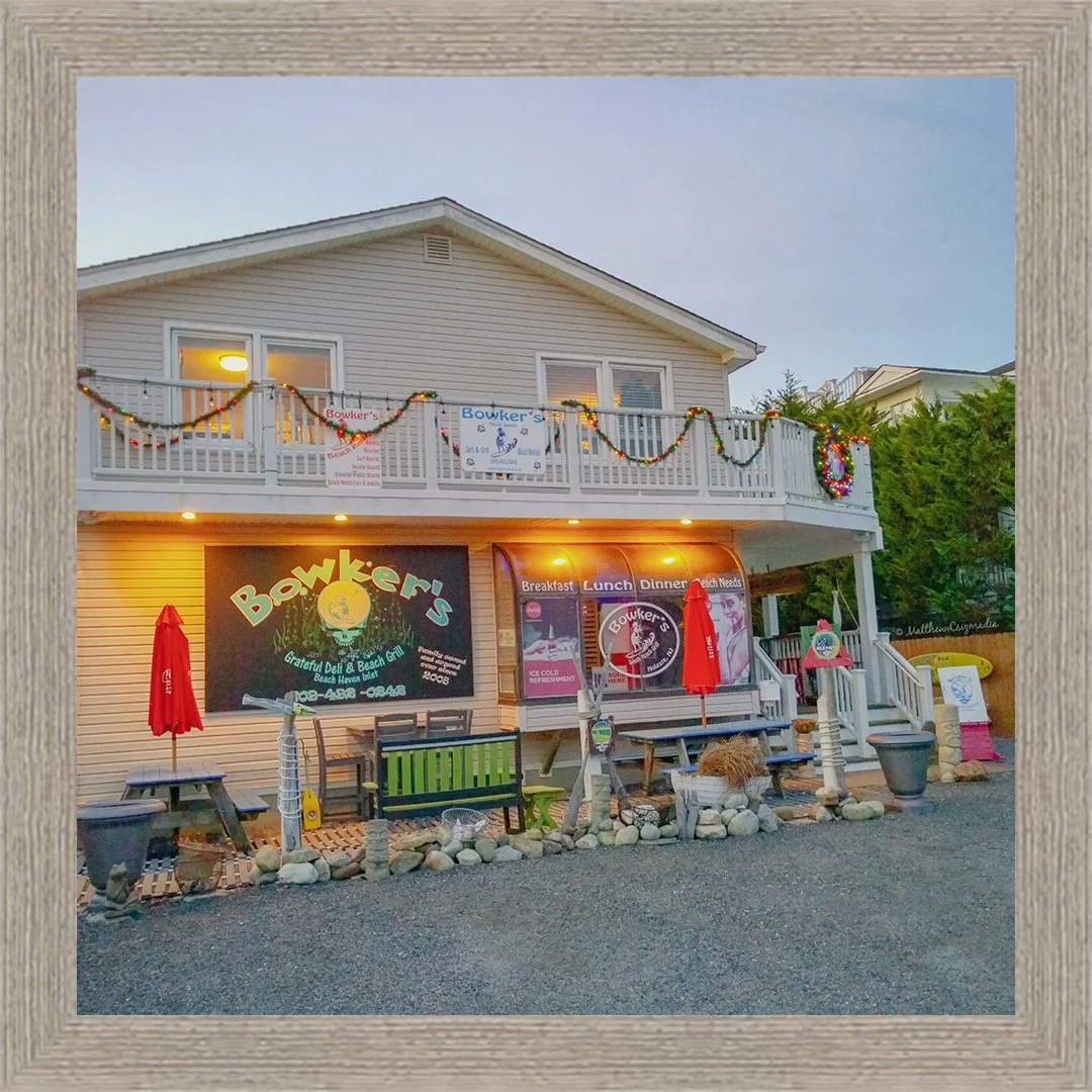 Bowker's South Beach Deli & Grill