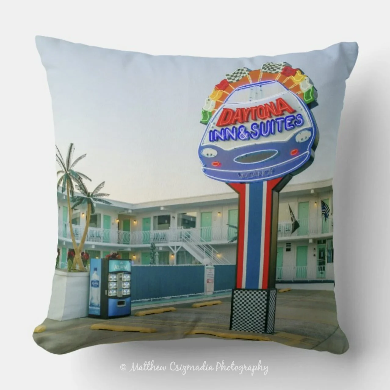 DanytonaInnAndSuitesWildwoodThrowPillowWM.jpg