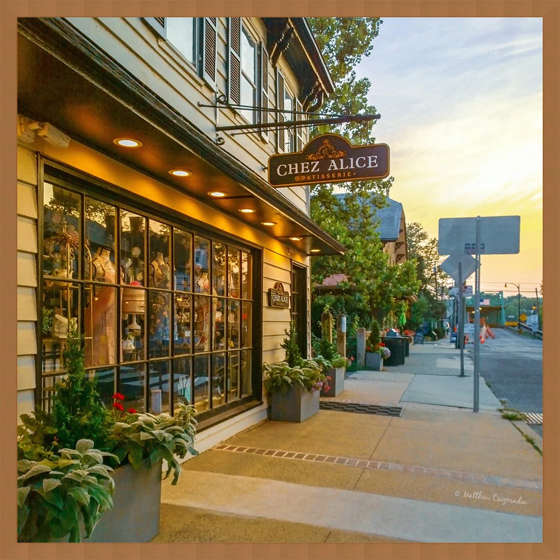 chez-alice-sunset-lambertville-matthew-csizmadia.jpg