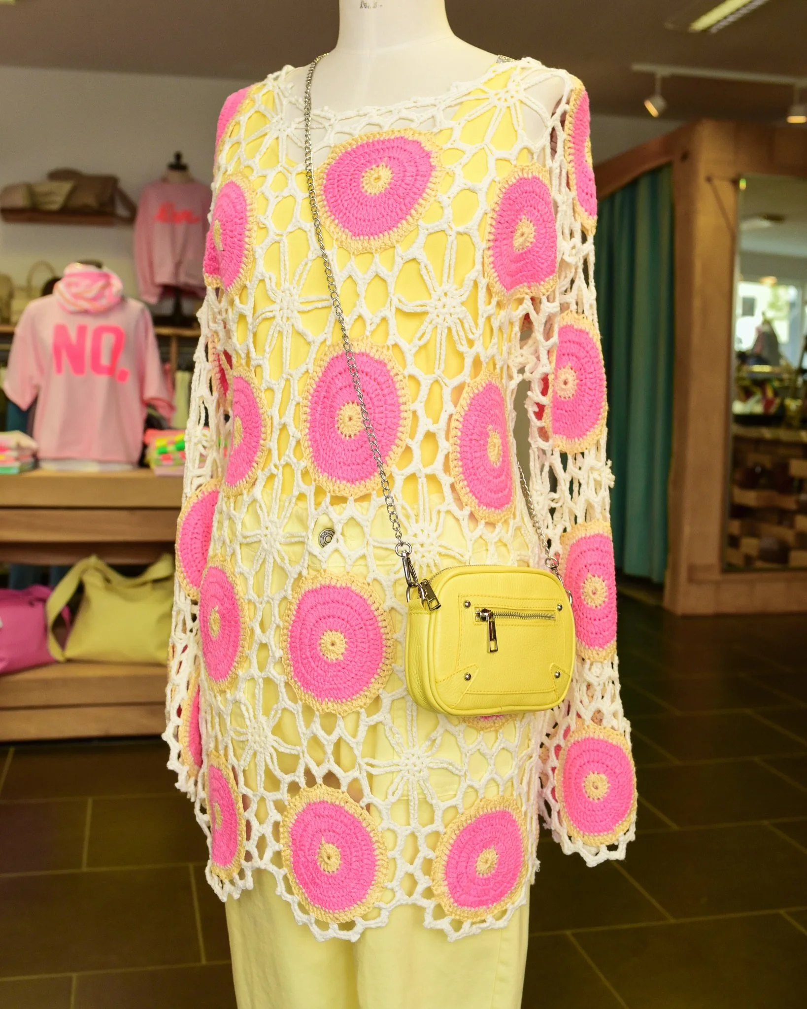 Hello ☀️shine! 

#bockfashion #osnabr&uuml;ck #damenmode #springmode #redlingerstra&szlig;e